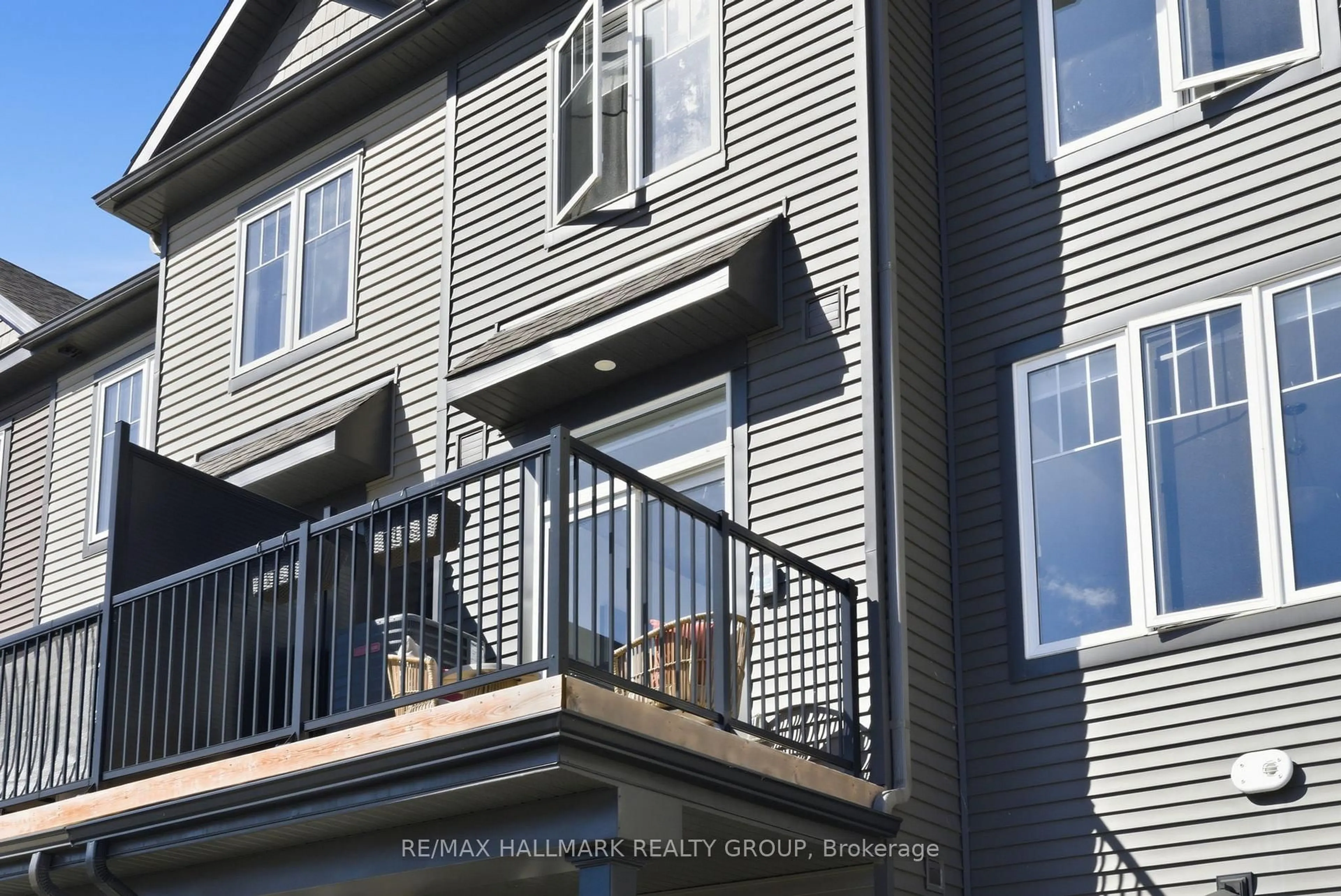Unknown for 310 Shepperton St, Ottawa Ontario K4A 5K9