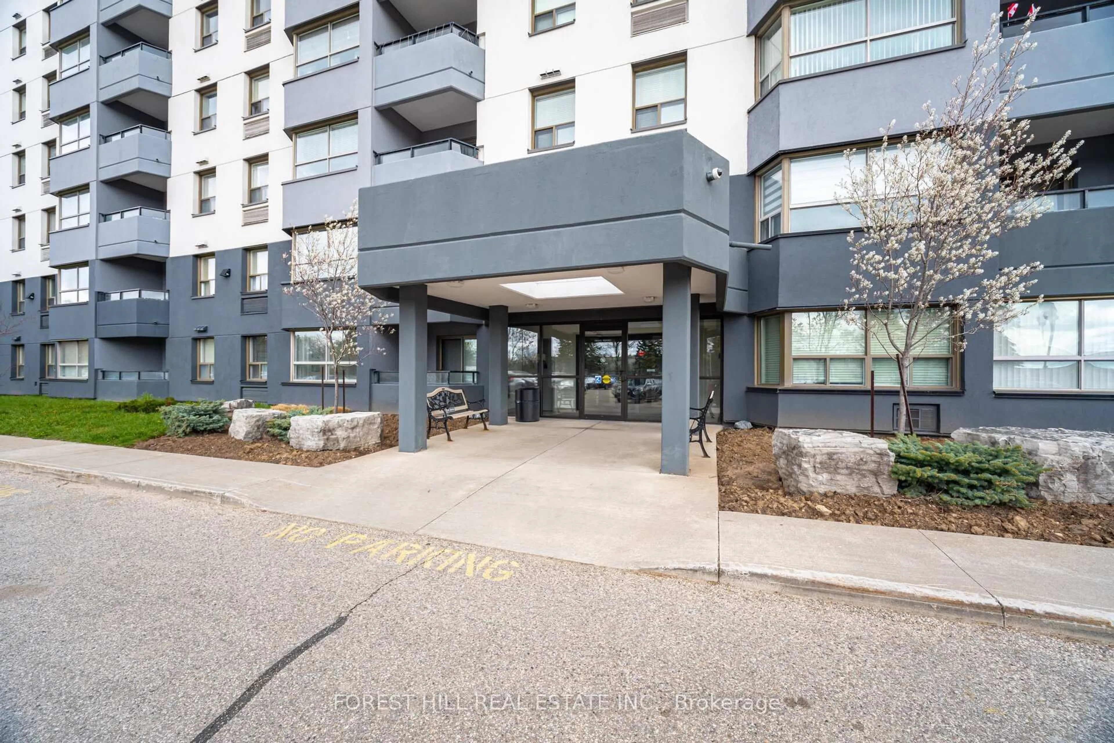 Unknown for 200 Jamieson Pkwy #505, Cambridge Ontario N3C 4B5