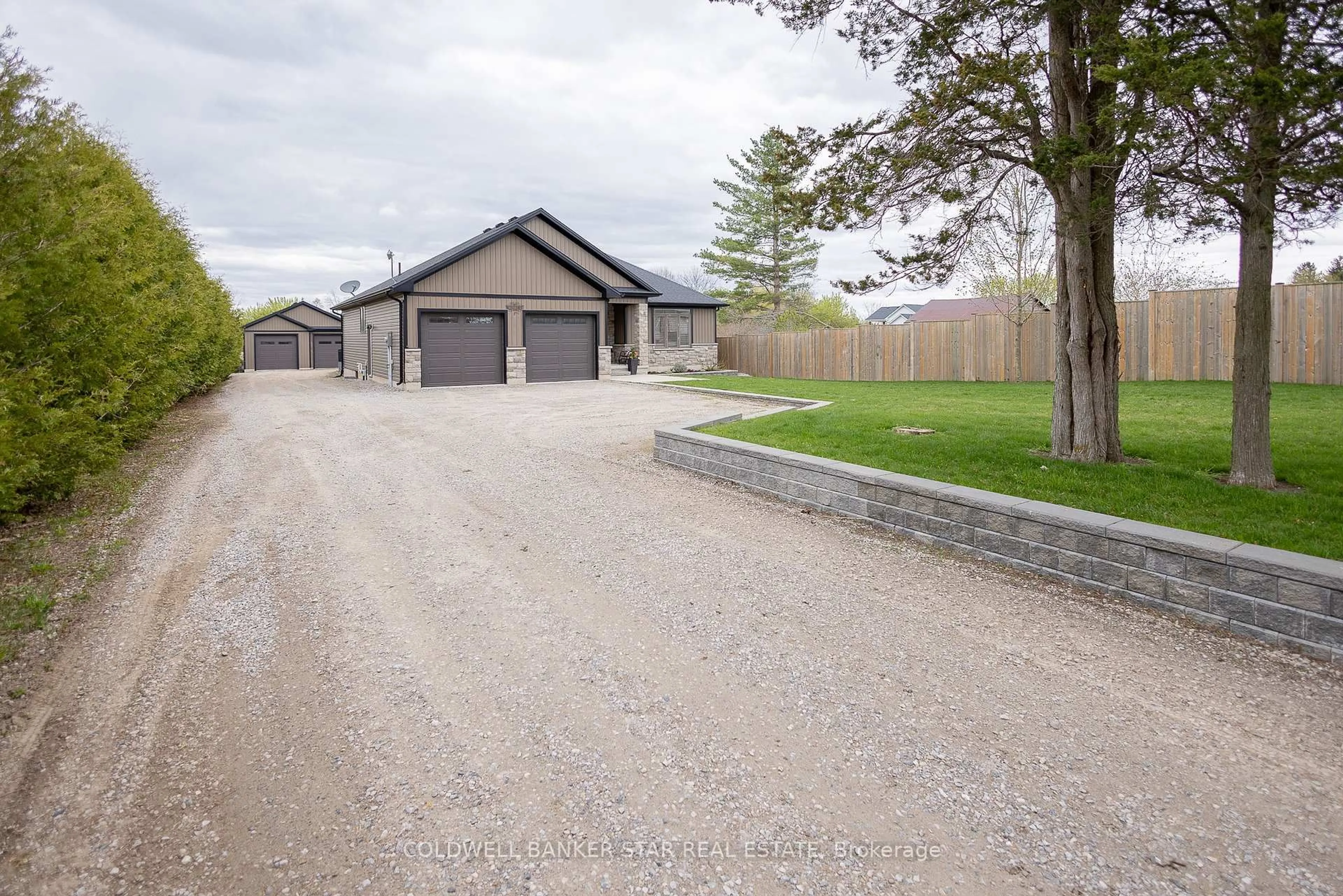 A pic from outside/outdoor area/front of a property/back of a property/a pic from drone, street for 53710 Heritage Line, Bayham Ontario N5H 2R1