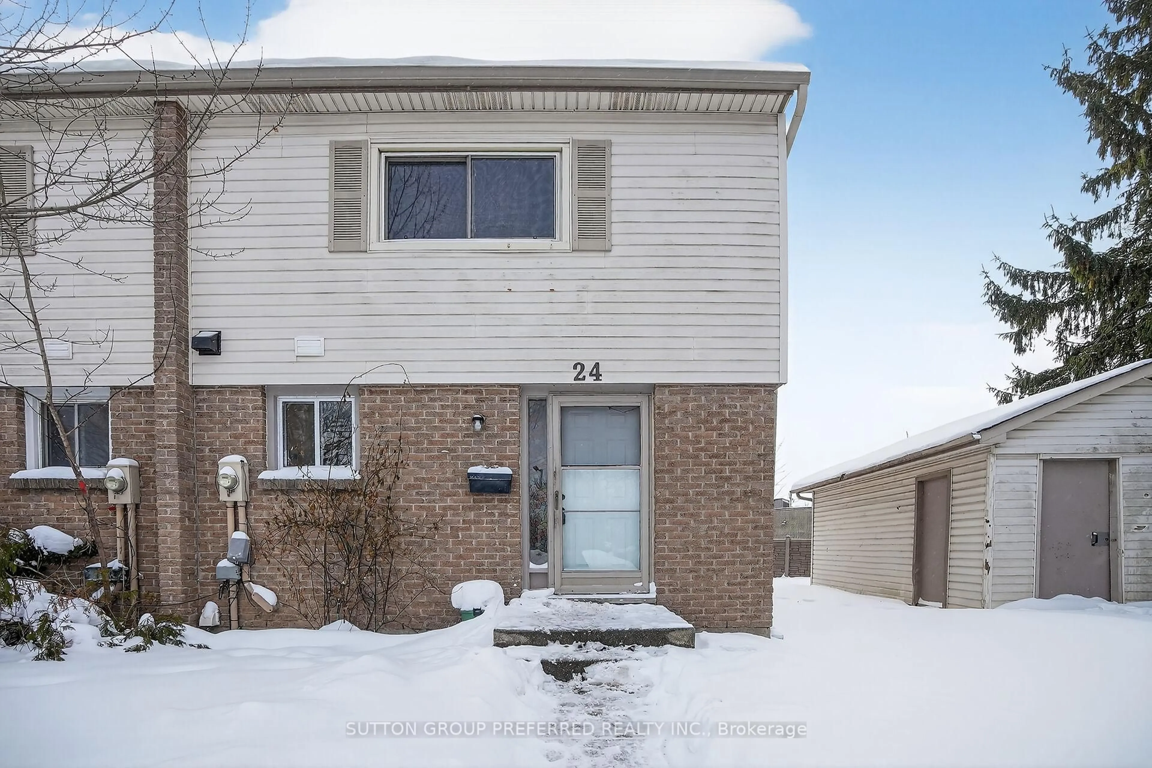 Unknown for 1600 Culver Dr #24, London East Ontario N5V 3H5