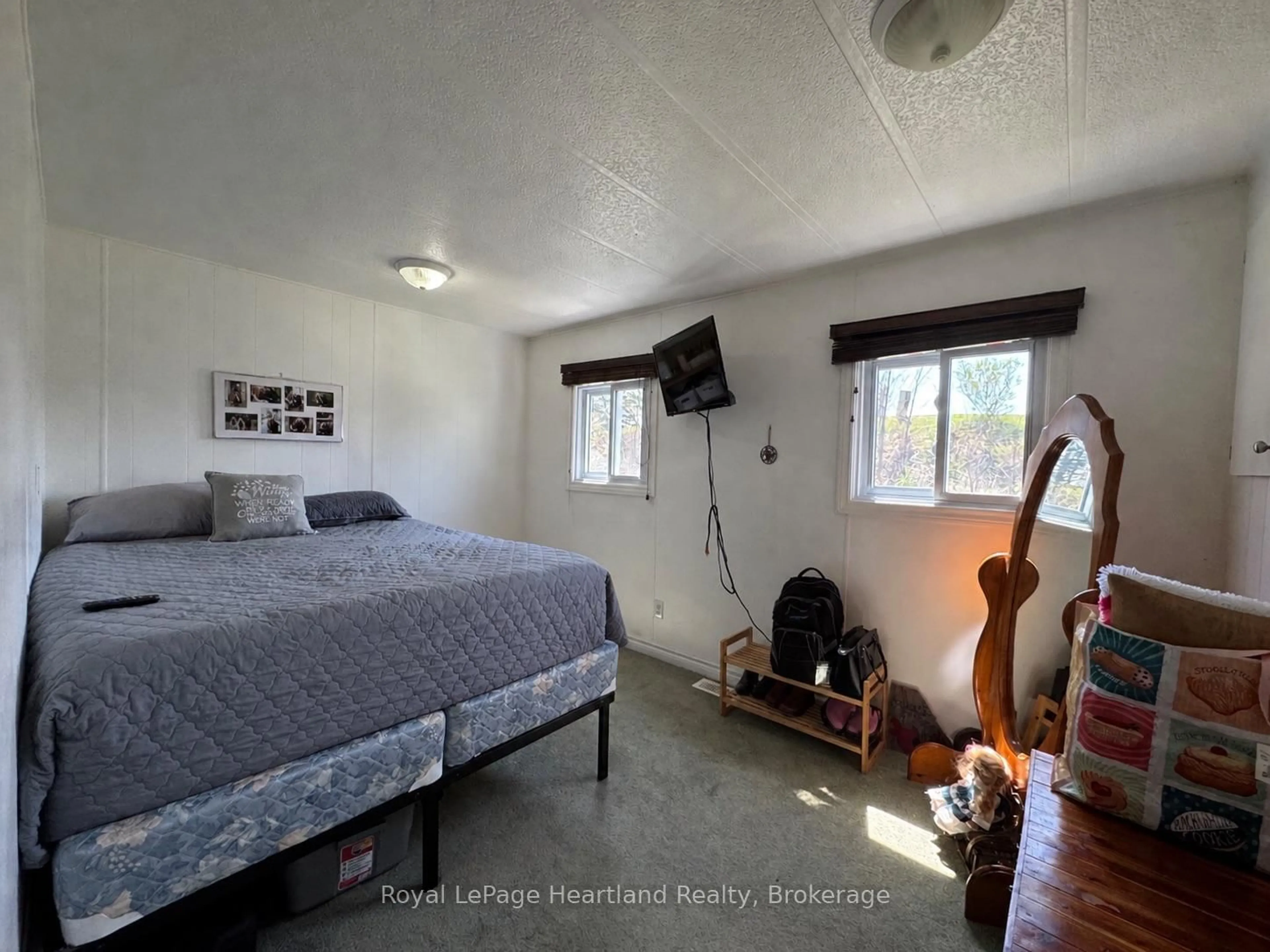 A pic of a room for 39724 Amberley Rd #36, Morris Turnberry Ontario N0G 2W0