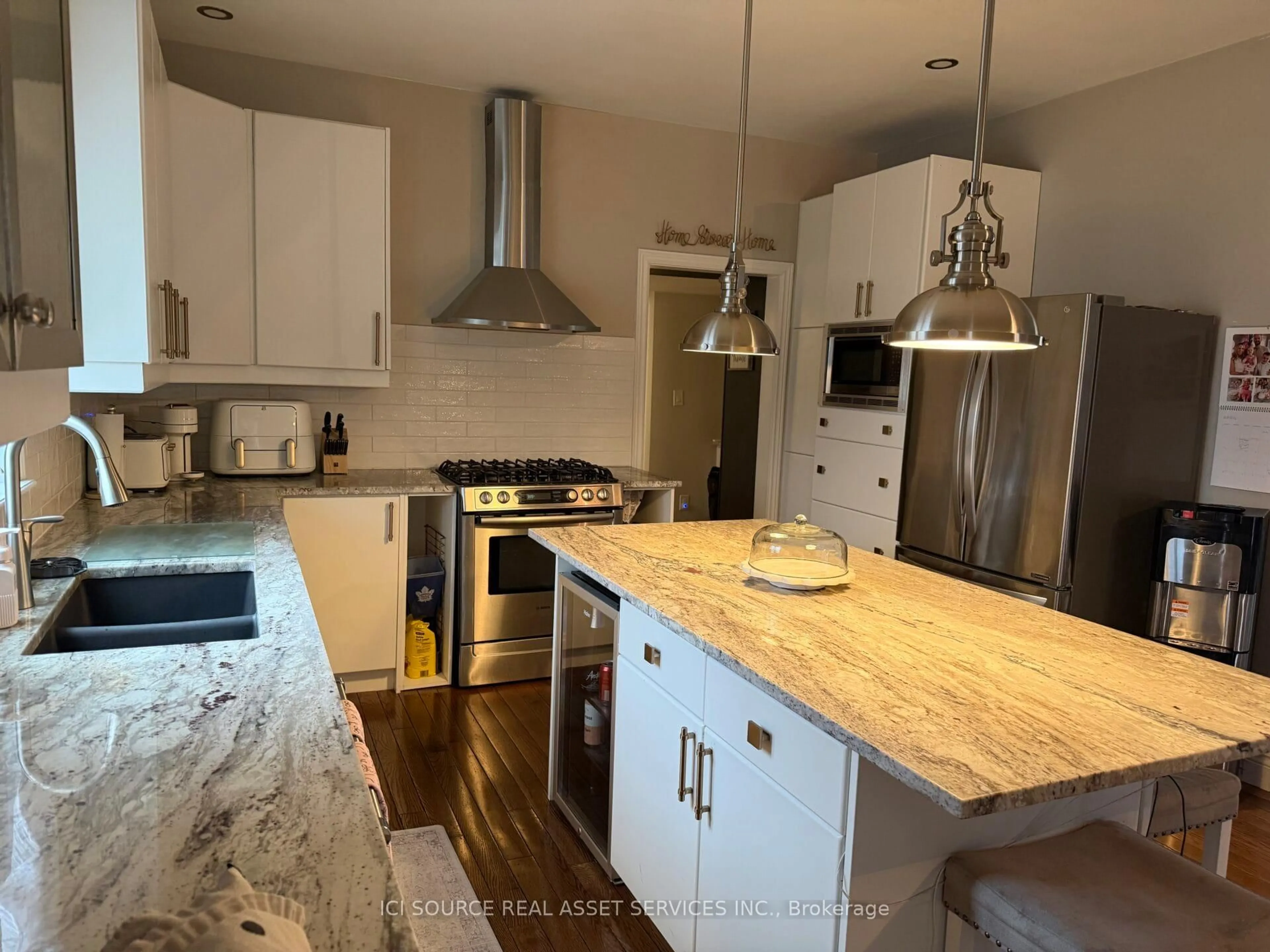 Open concept kitchen, unknown for 278 Andrew St, South Huron Ontario N0M 1S0
