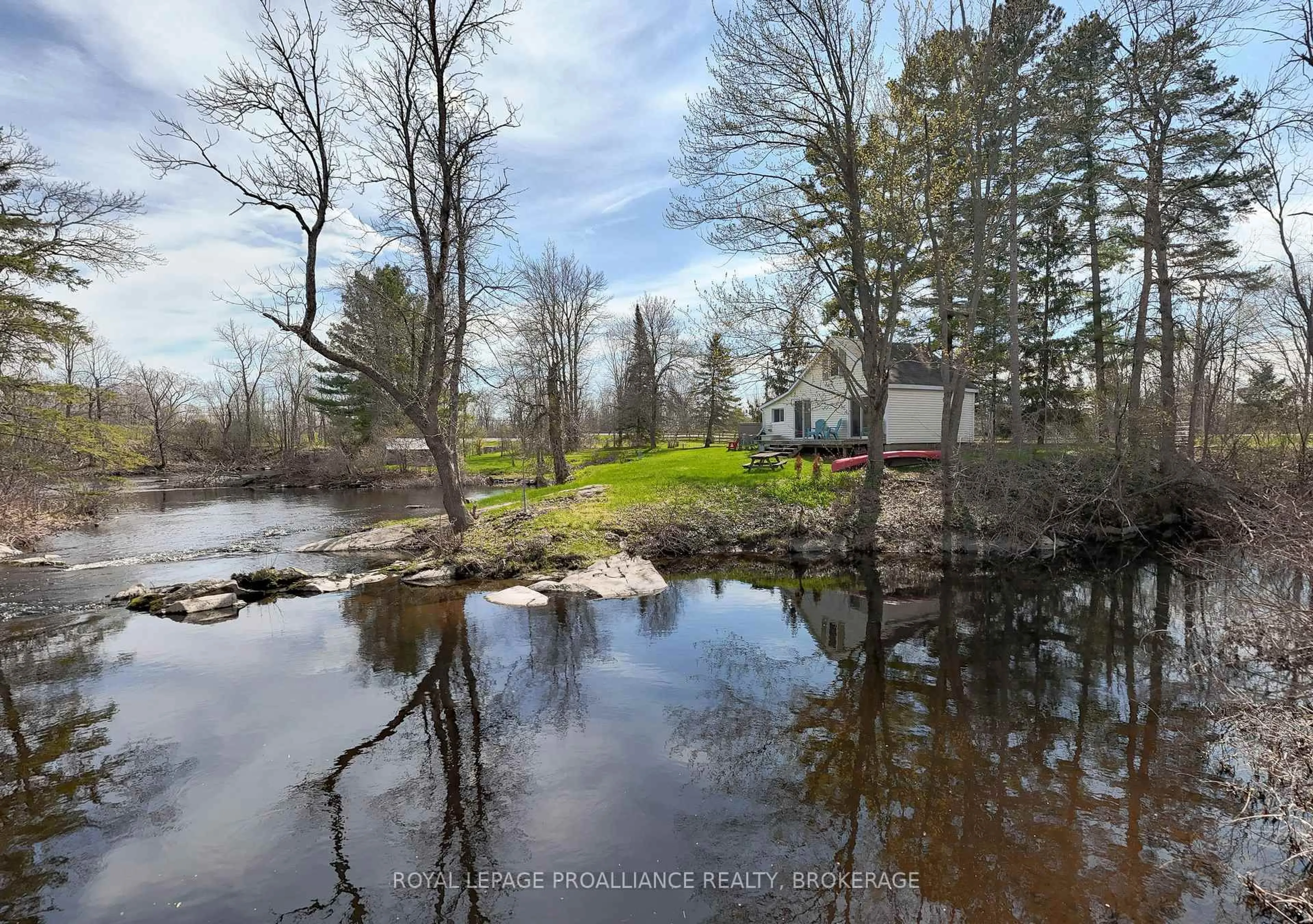 Unknown for 5954 First Lake Rd, Verona Ontario K0H 2W0