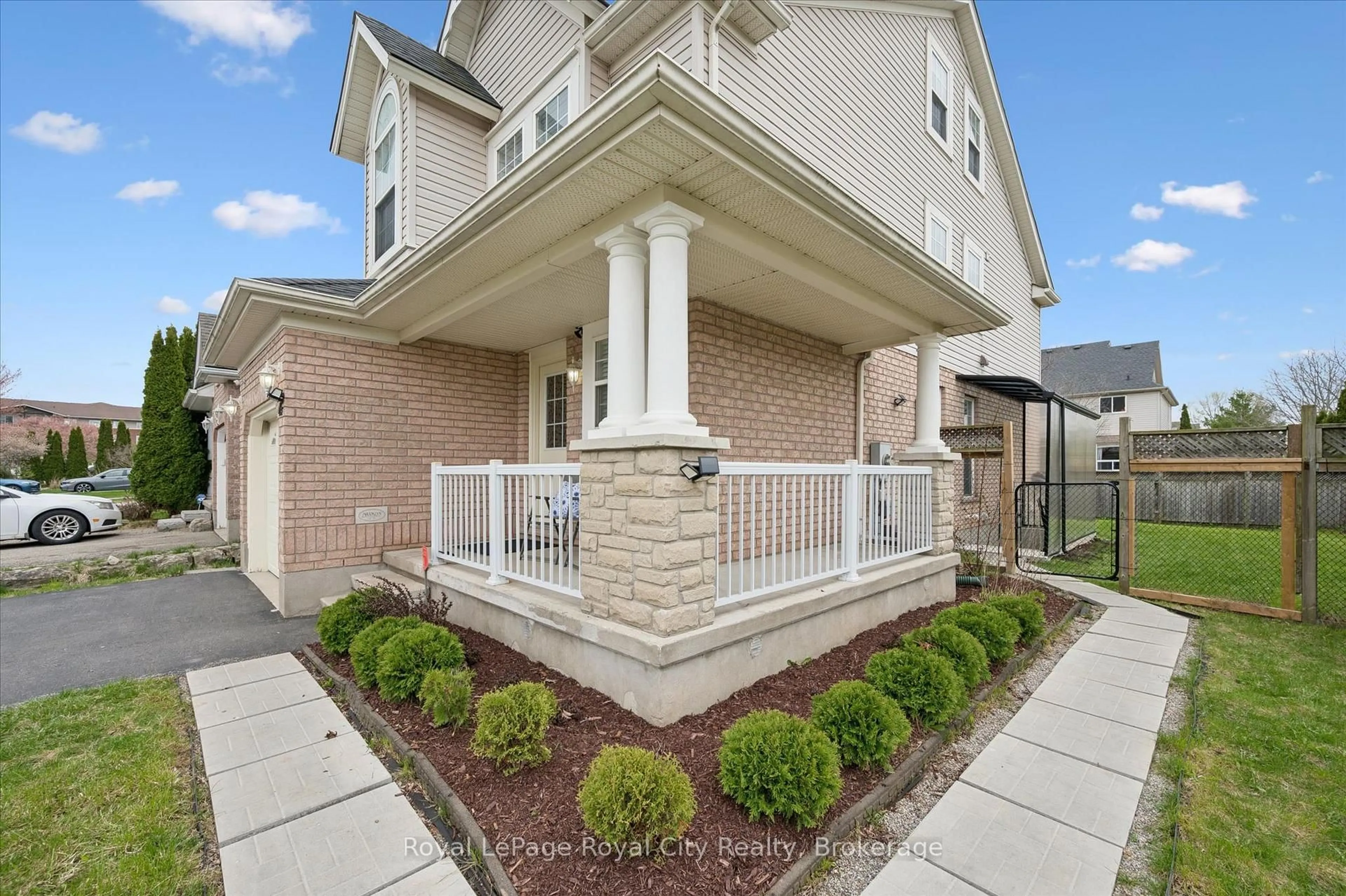 Unknown for 45 Darling Cres, Guelph Ontario N1L 1P8