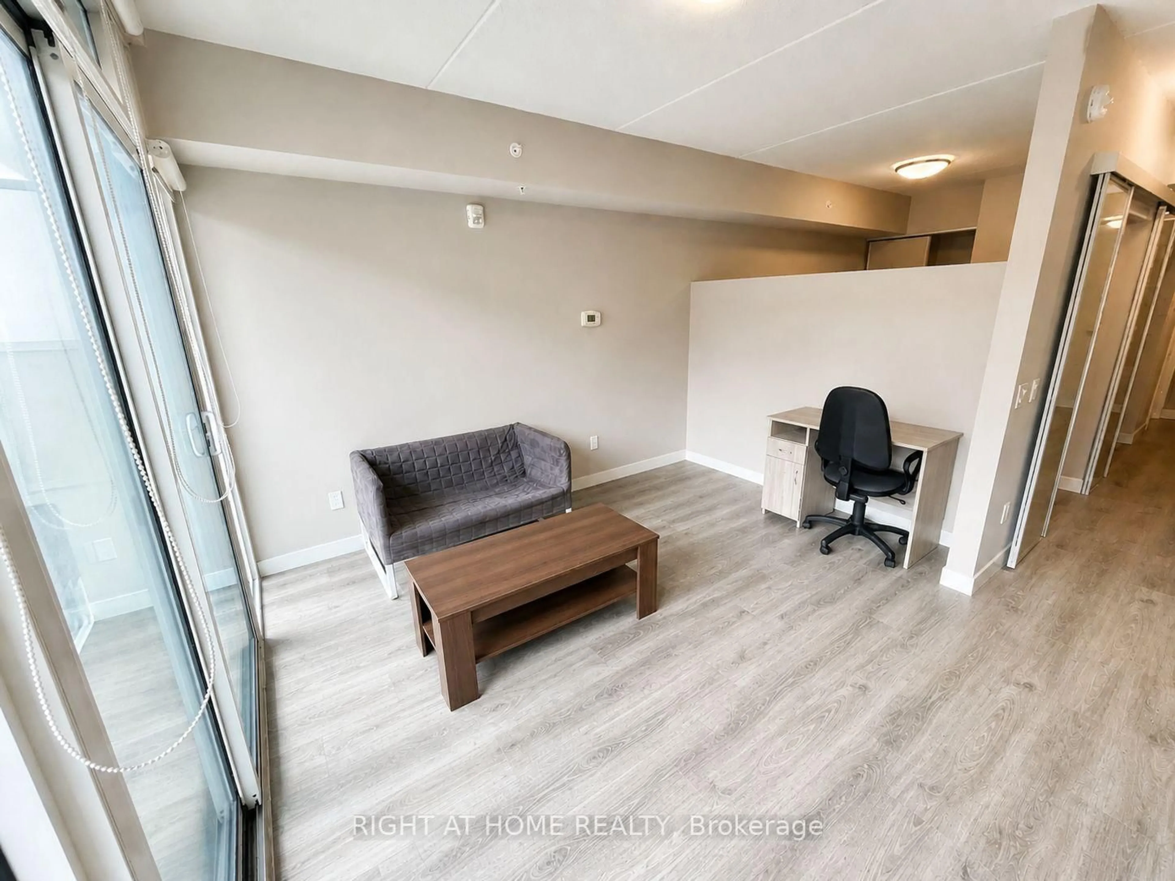 A pic of a room for 308 Lester St #421, Waterloo Ontario N2L 3W6