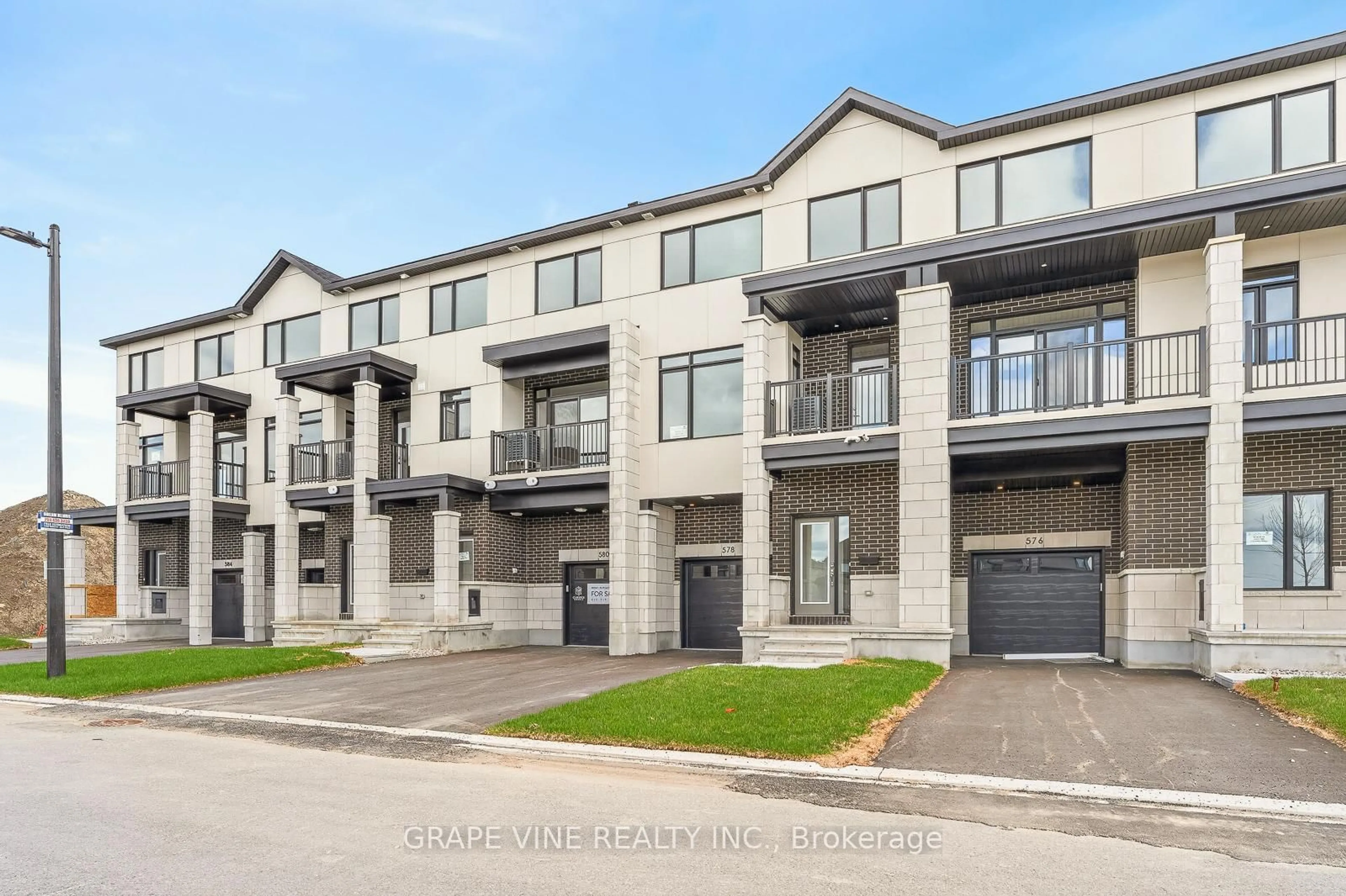 A pic from outside/outdoor area/front of a property/back of a property/a pic from drone, street for 578 Arbia Rdge, Kanata Ontario K2S 2S4