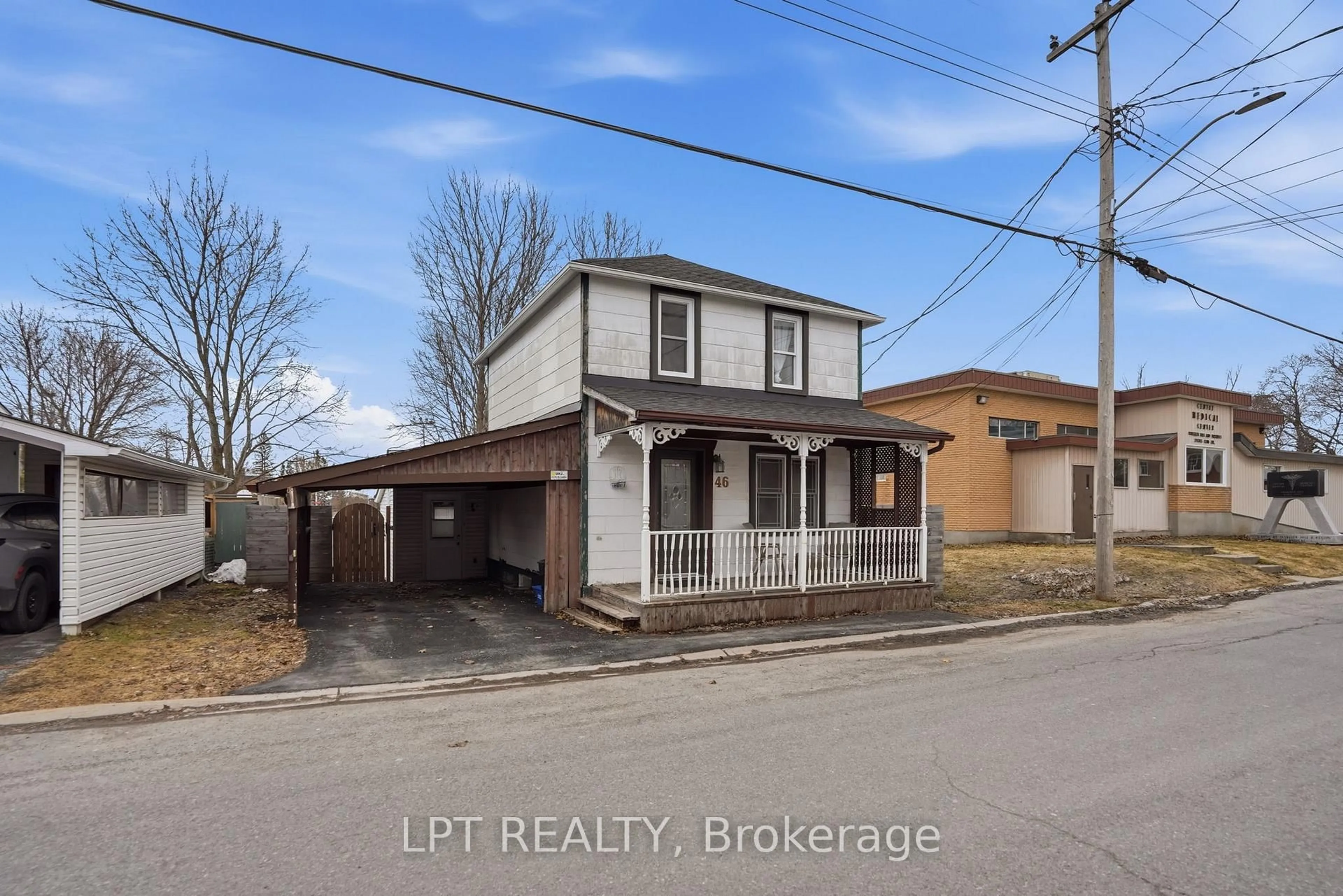 A pic from outside/outdoor area/front of a property/back of a property/a pic from drone, street for 46 Mill St, Champlain Ontario K0B 1R0