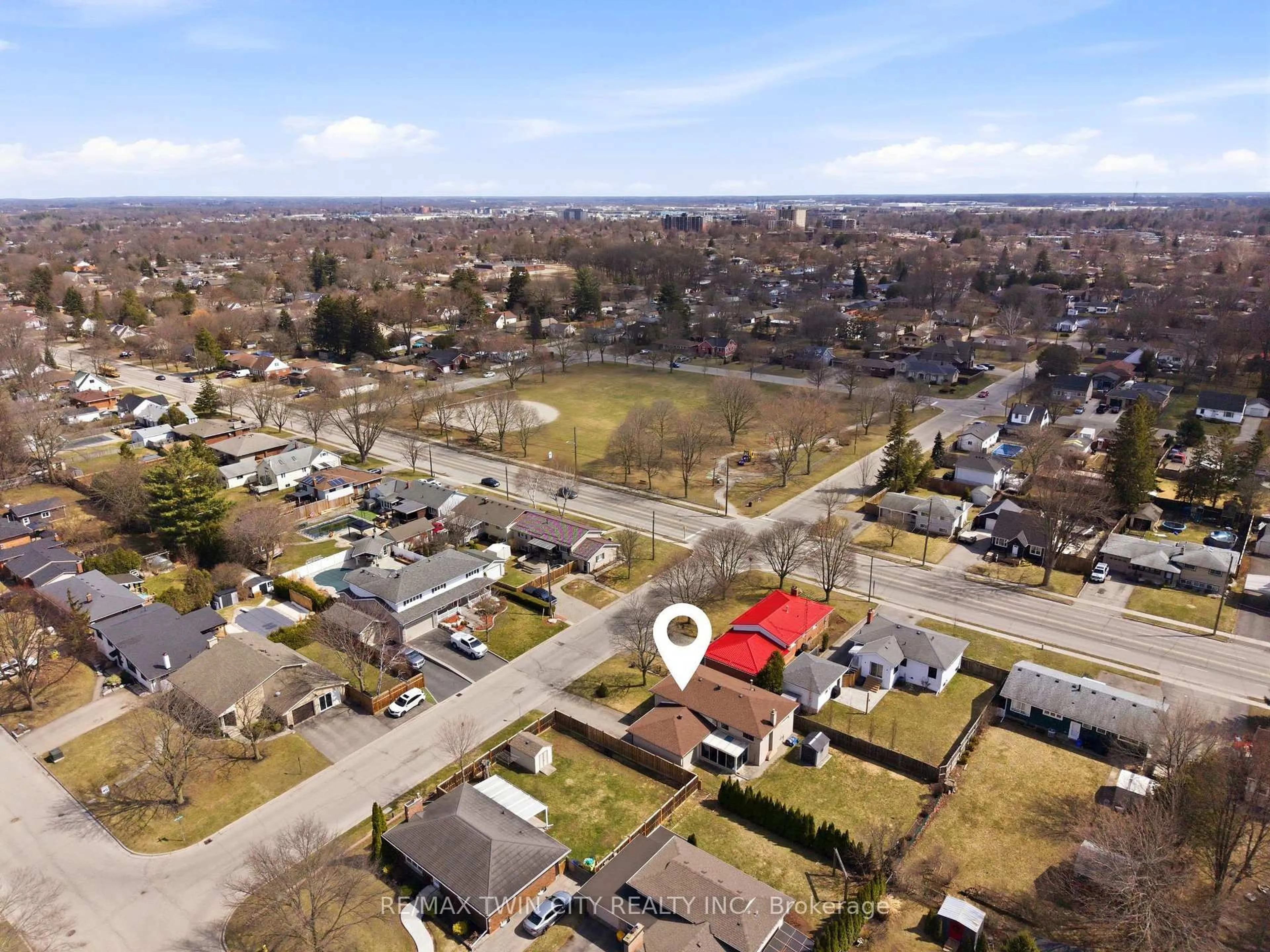 A pic from outside/outdoor area/front of a property/back of a property/a pic from drone, street for 35 Bernard Ave, Brantford Ontario N3R 7K7