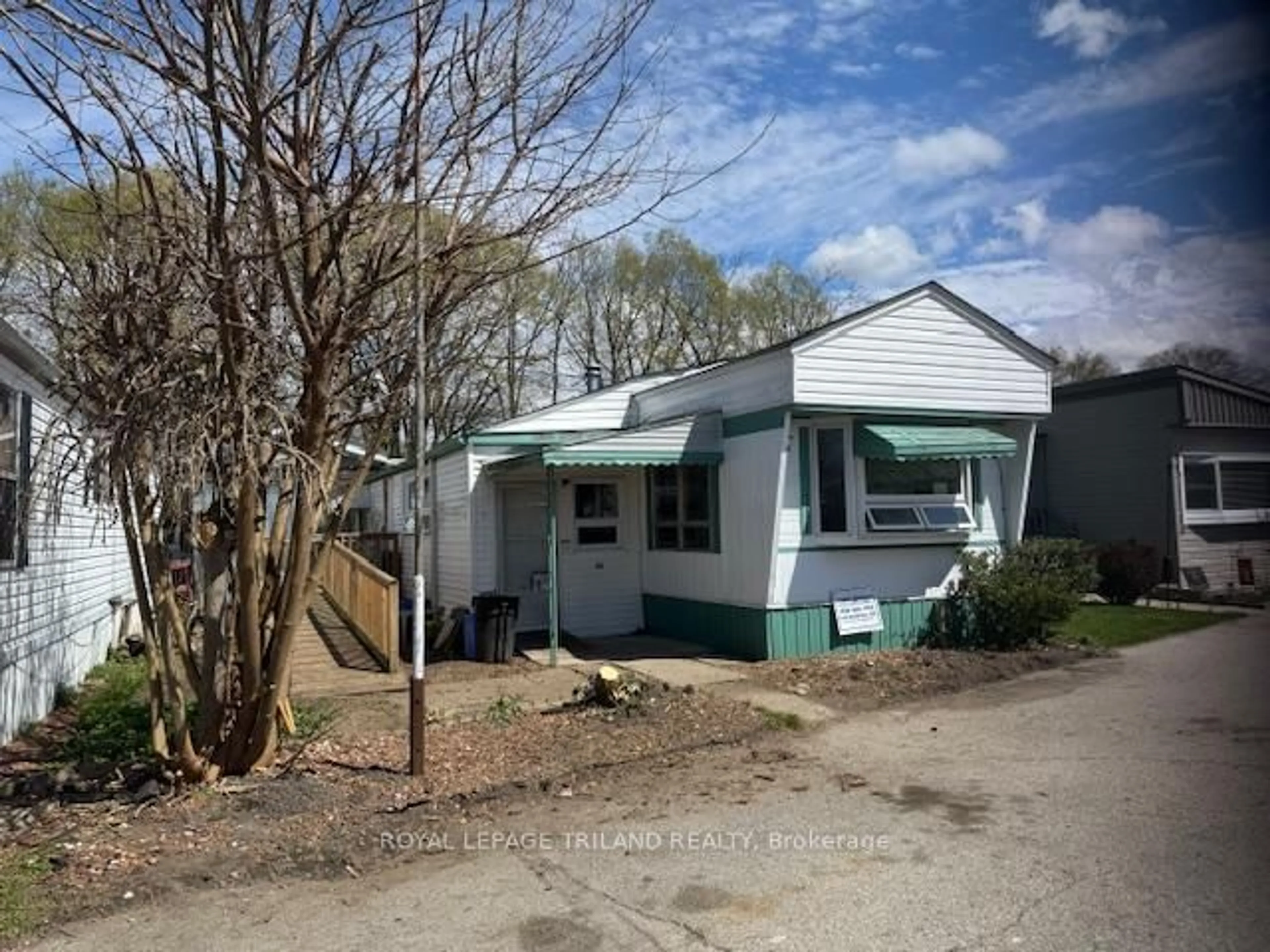 Unknown for 198 Springbank Dr #66, London South Ontario N6J 1G1
