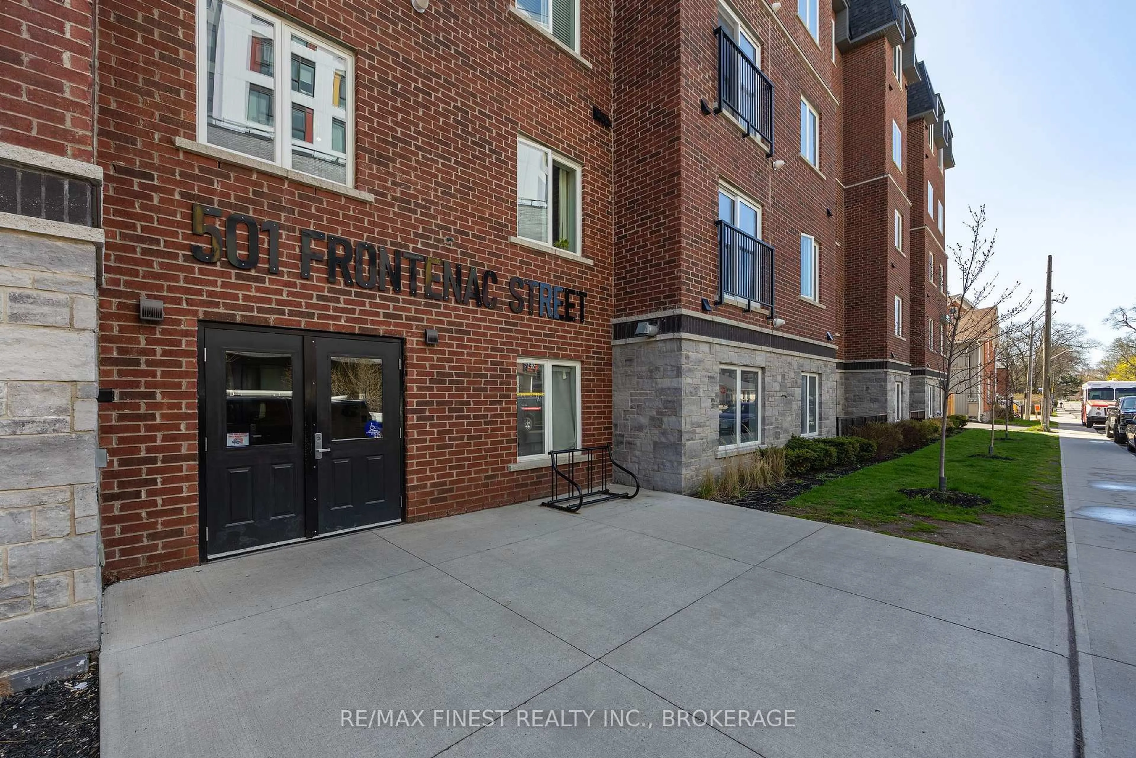 A pic from outside/outdoor area/front of a property/back of a property/a pic from drone, street for 501 FRONTENAC St #308, Kingston Ontario K7K 4L9