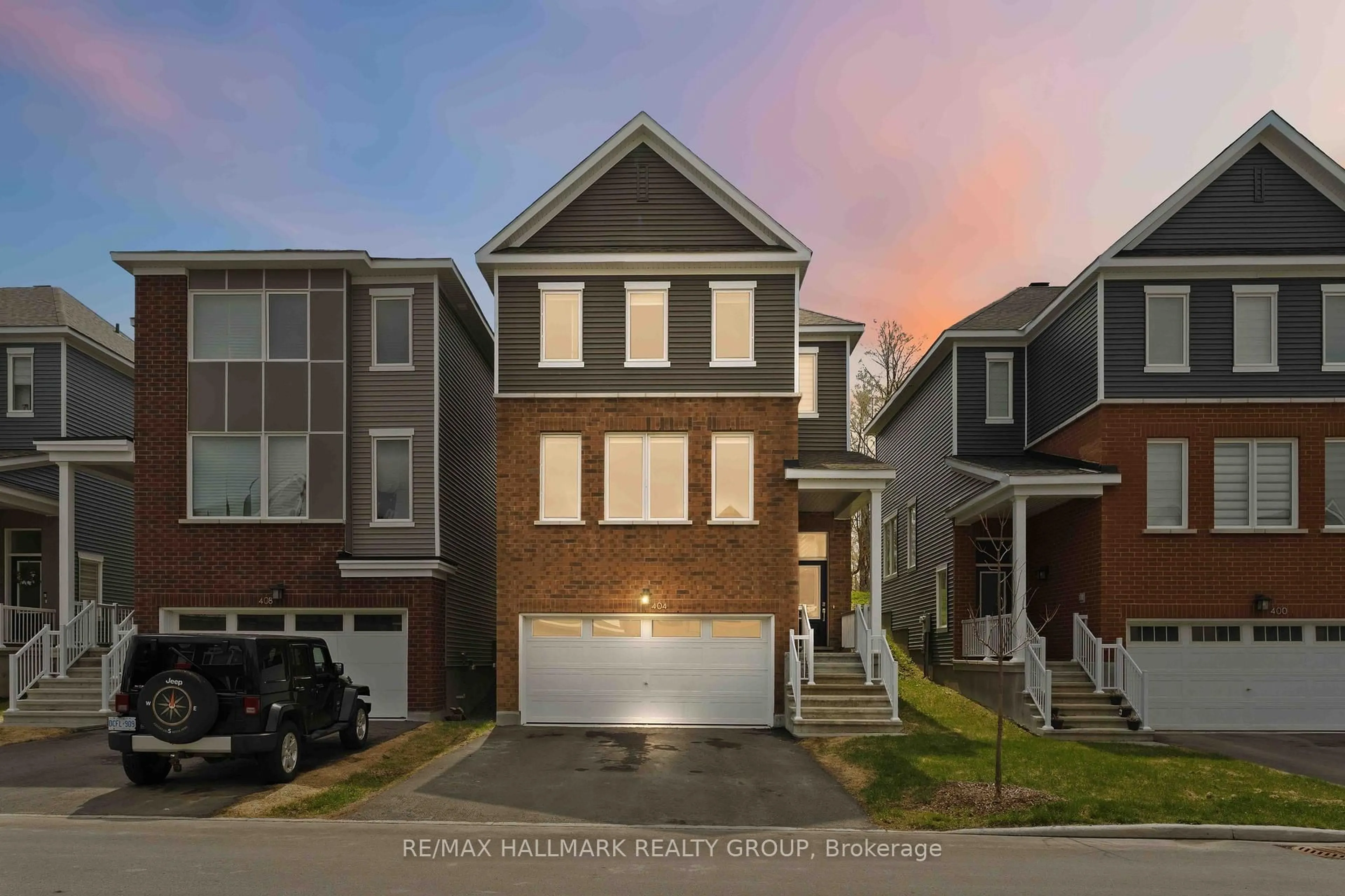 Home with brick exterior material, street for 404 Appalachian Circ, Ottawa Ontario K2J 6X3