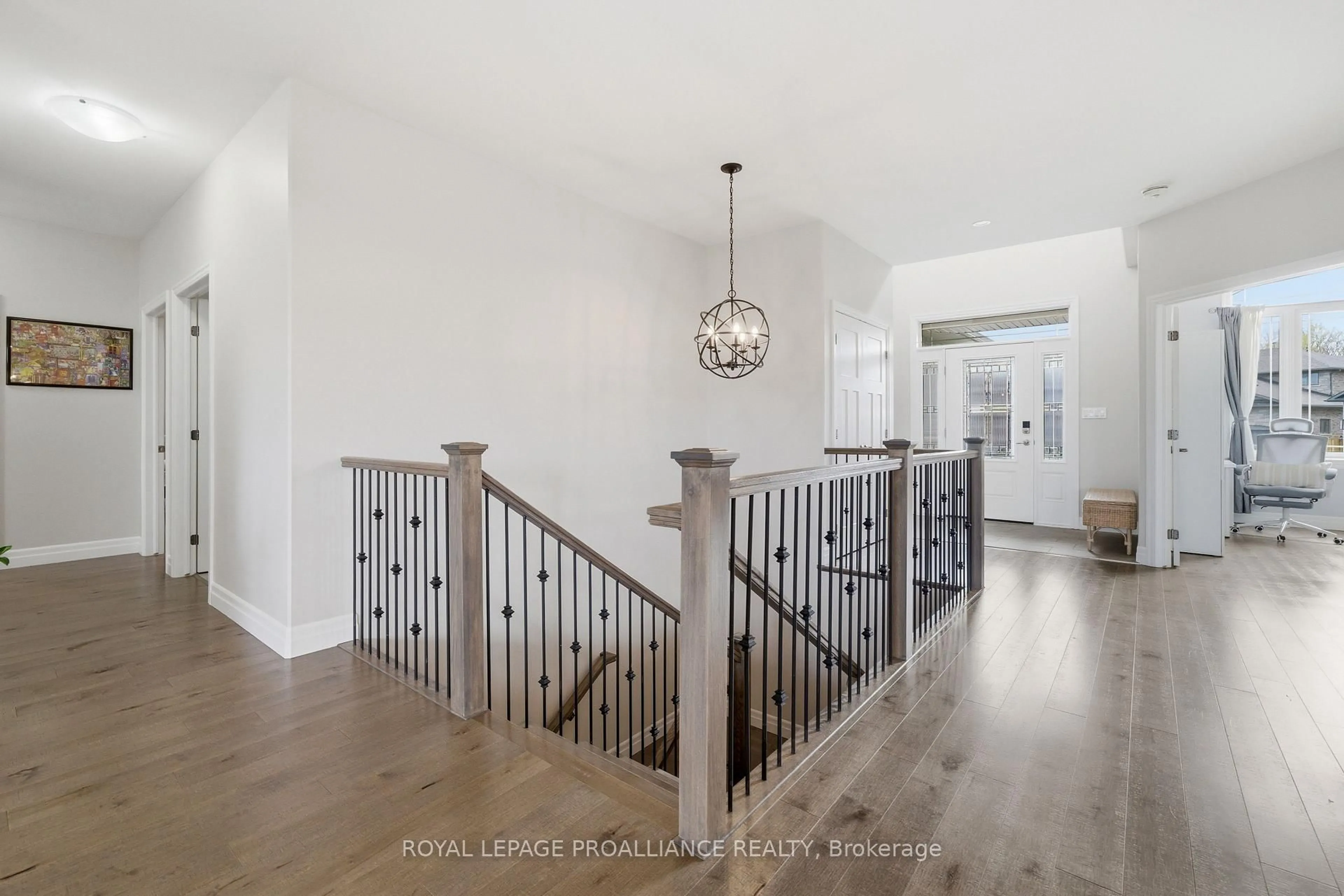 Unknown for 27 Blossom Crt, Quinte West Ontario K8V 0E8