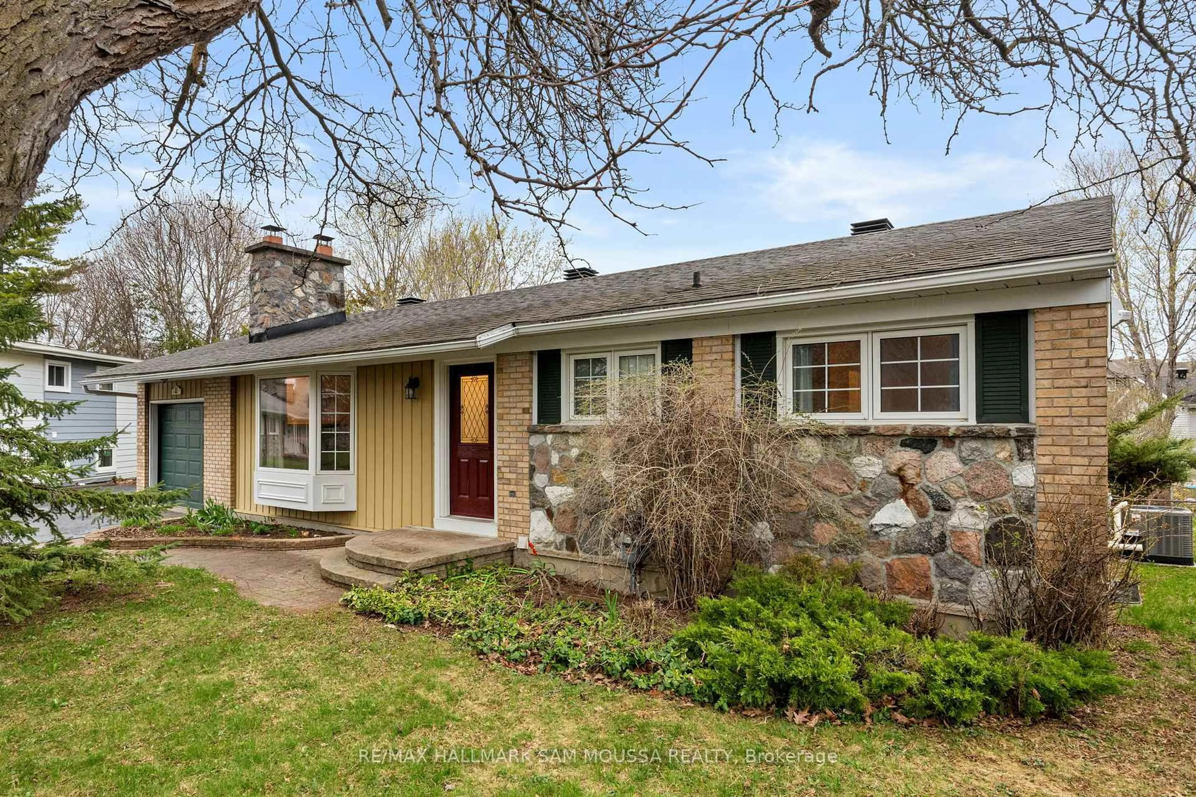 Home with brick exterior material, street for 11 Springdale Cres, Ottawa Ontario K2H 5T7