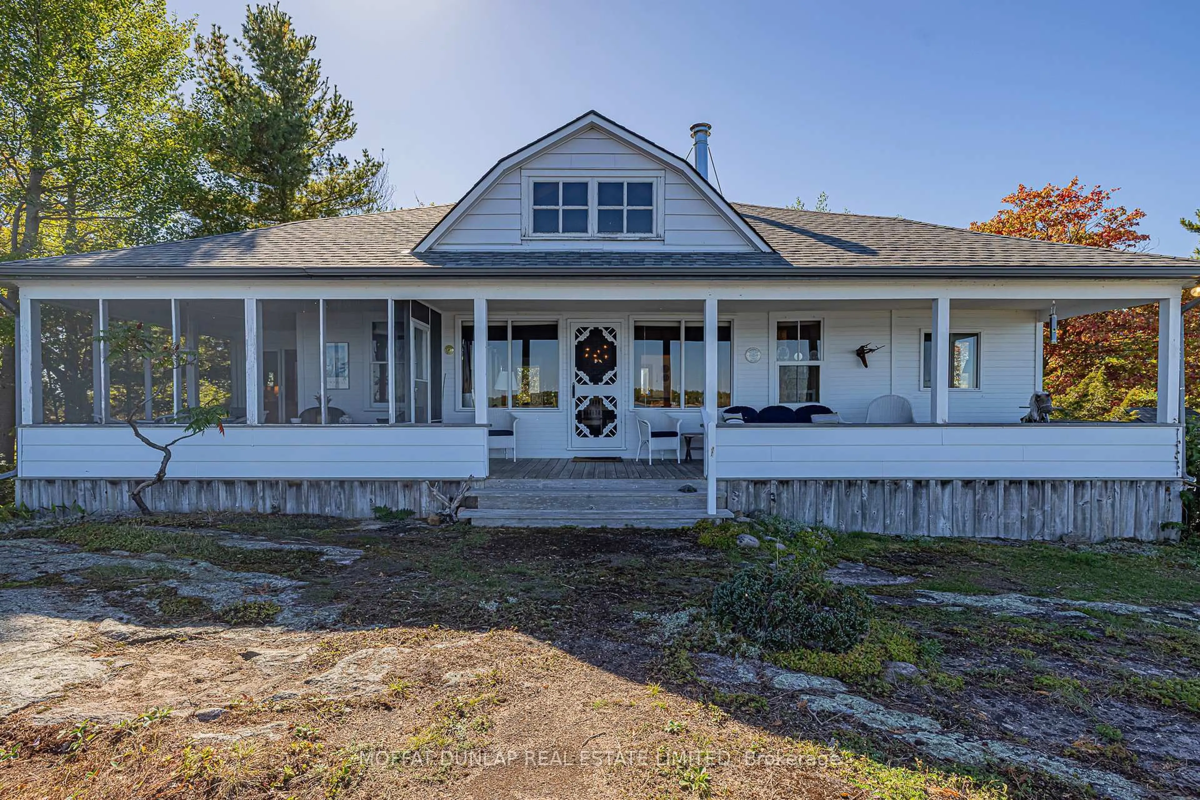 A pic from outside/outdoor area/front of a property/back of a property/a pic from drone, unknown for 2 IS 2390, Georgian Bay Ontario P0E 1E0