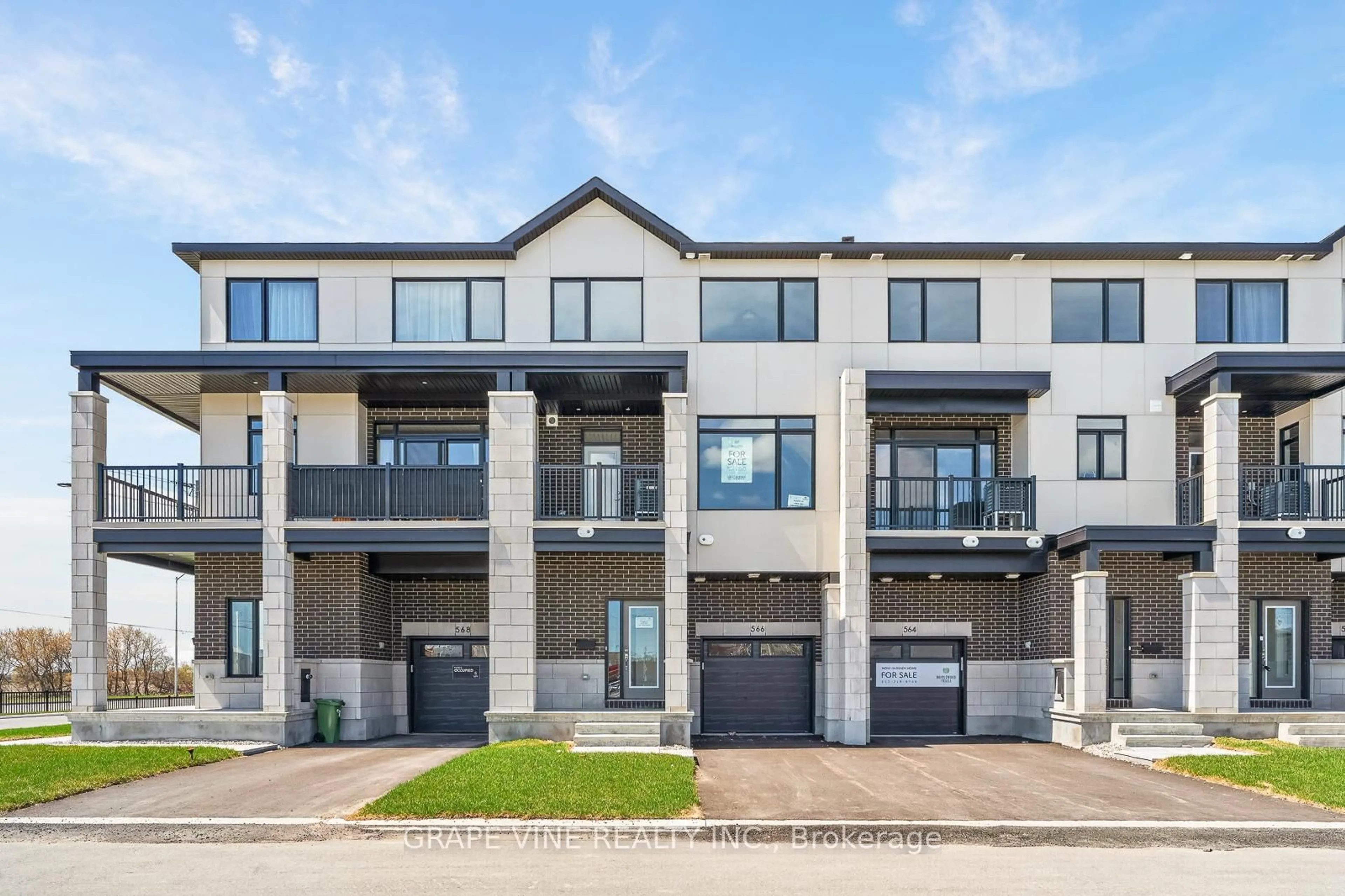Unknown for 566 Arbia Rdge, Kanata Ontario K2S 2S4