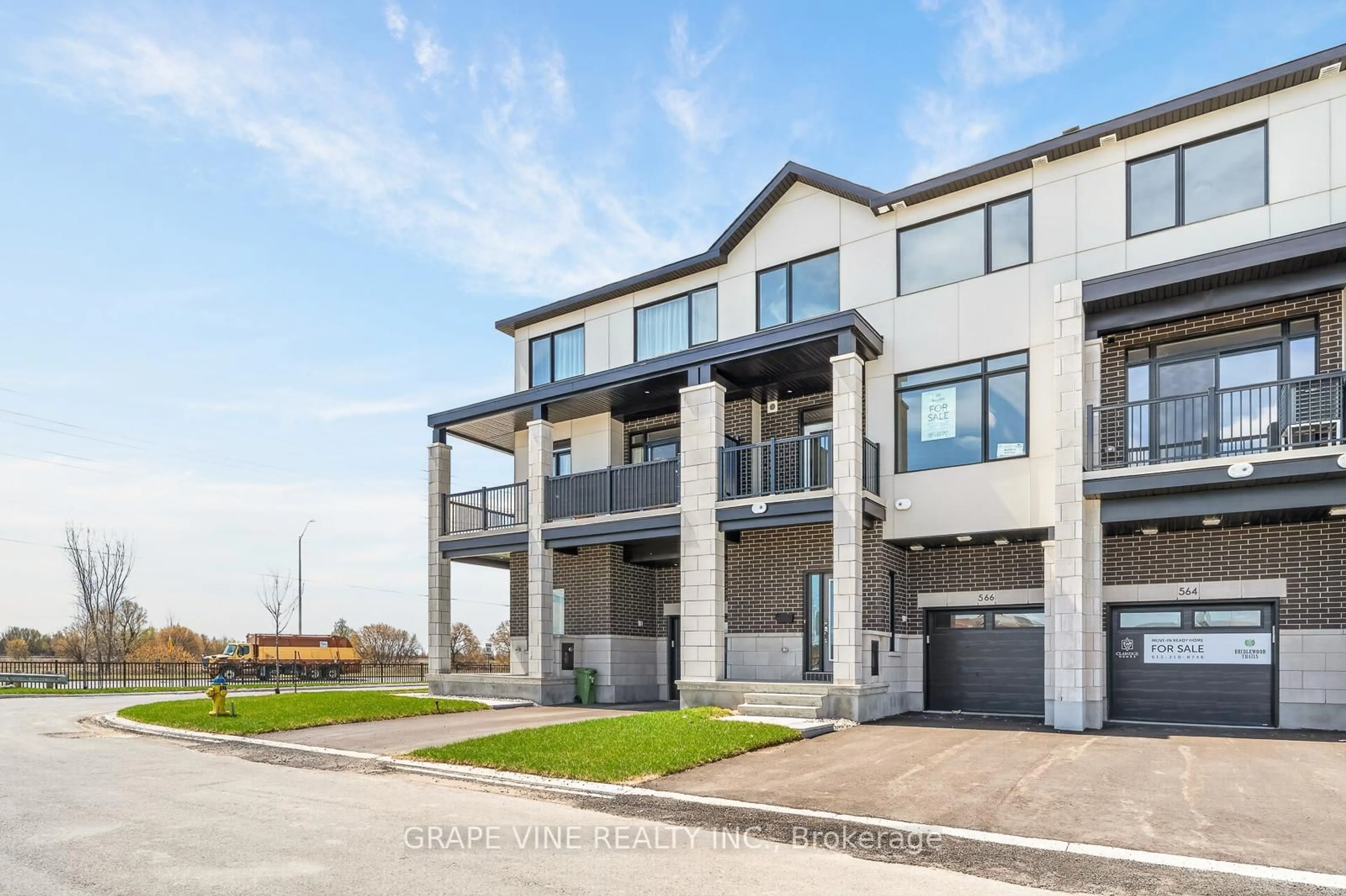 Unknown for 566 Arbia Rdge, Kanata Ontario K2S 2S4