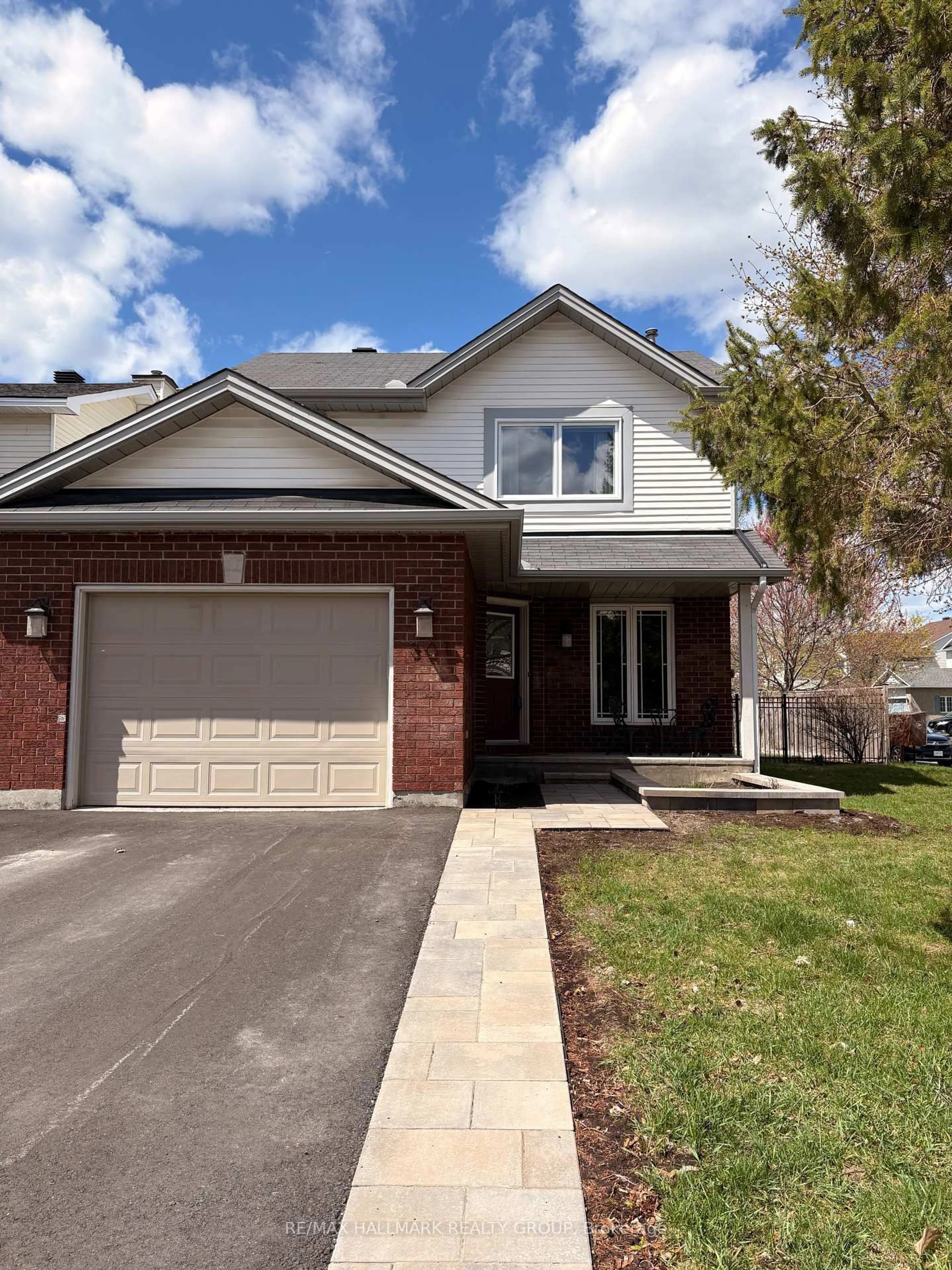 Home with brick exterior material, street for 301 Tompkins Ave, Ottawa Ontario K1E 3X3