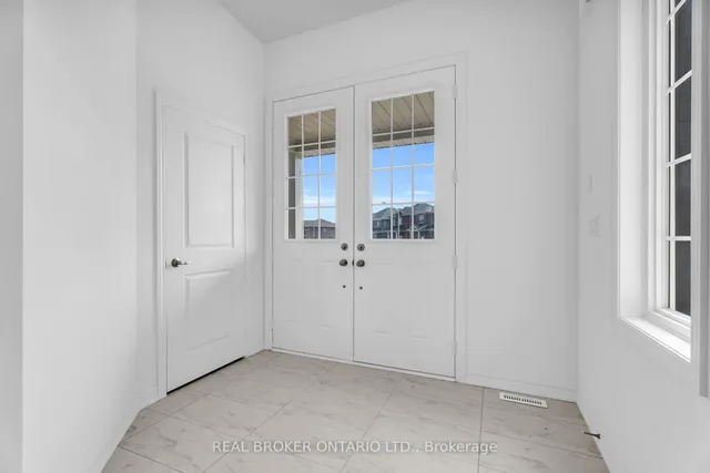 430 VanDusen Ave, Southgate 5