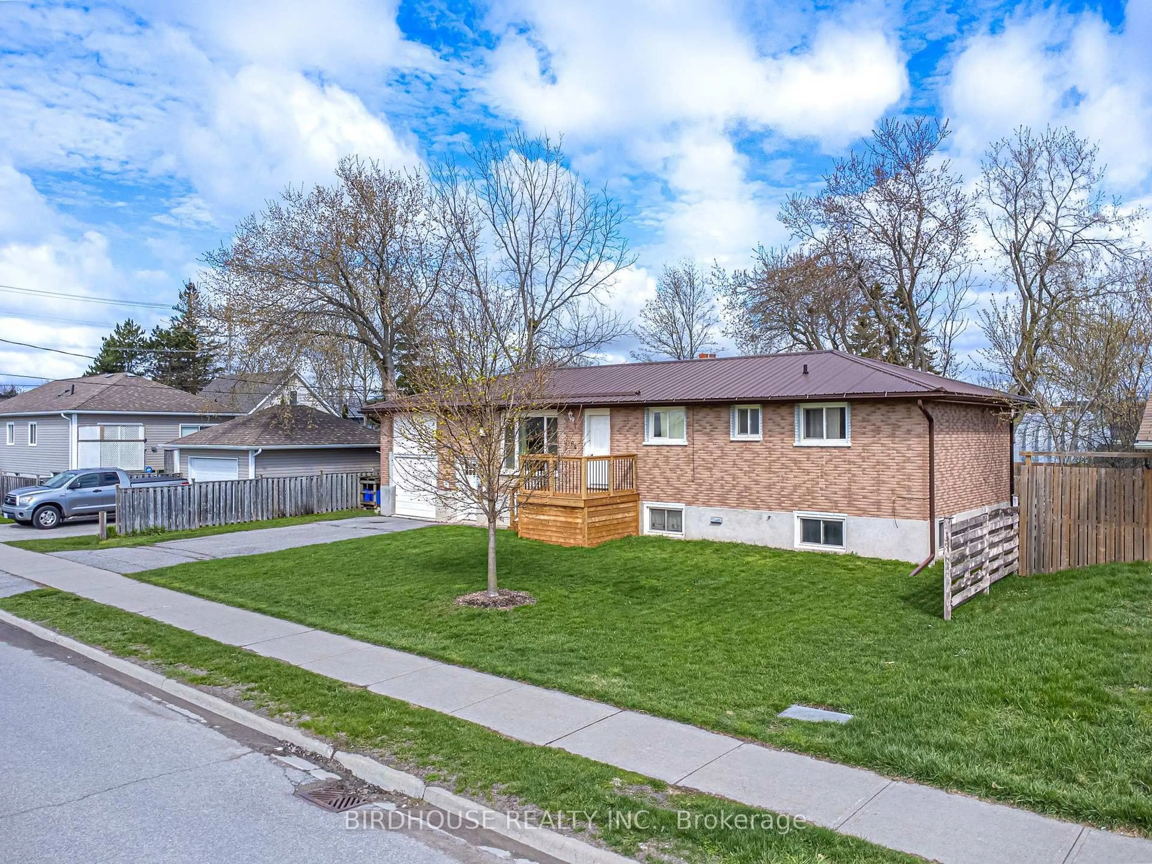 A pic from outside/outdoor area/front of a property/back of a property/a pic from drone, street for 64 George St, Kawartha Lakes Ontario K9V 5H9