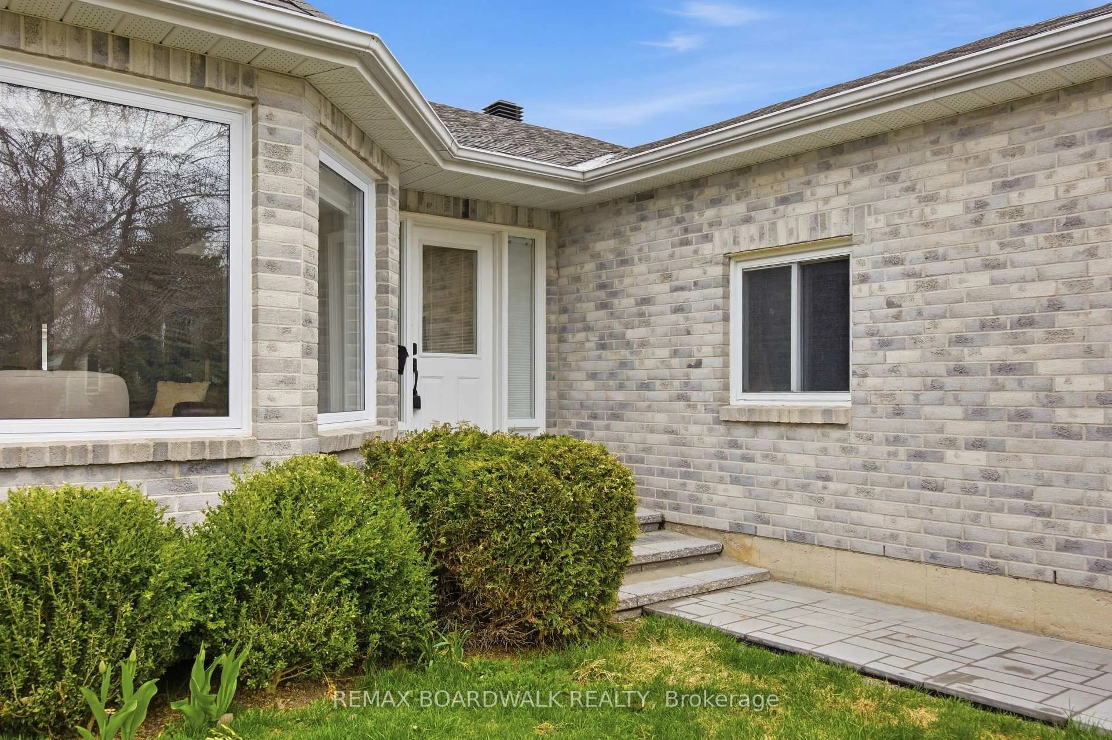 Home with brick exterior material, street for 33 Treelawn Blvd, Perth Ontario K7H 3P1