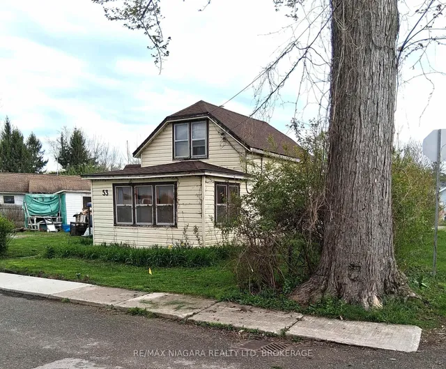 53 Cambridge Rd, Fort Erie 3