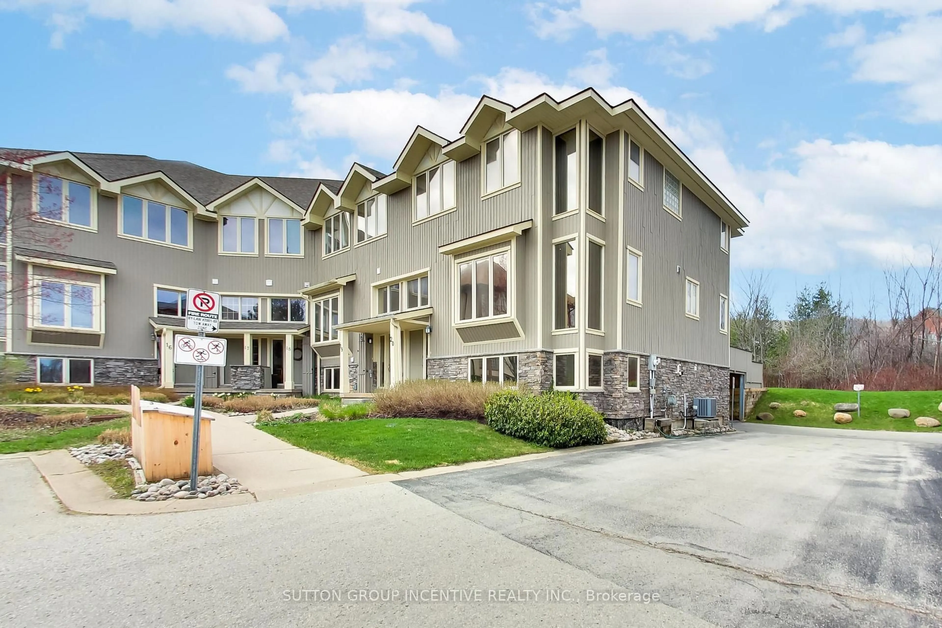 Unknown for 224 Blueski George Cres #20, Blue Mountains Ontario L9Y 0V6