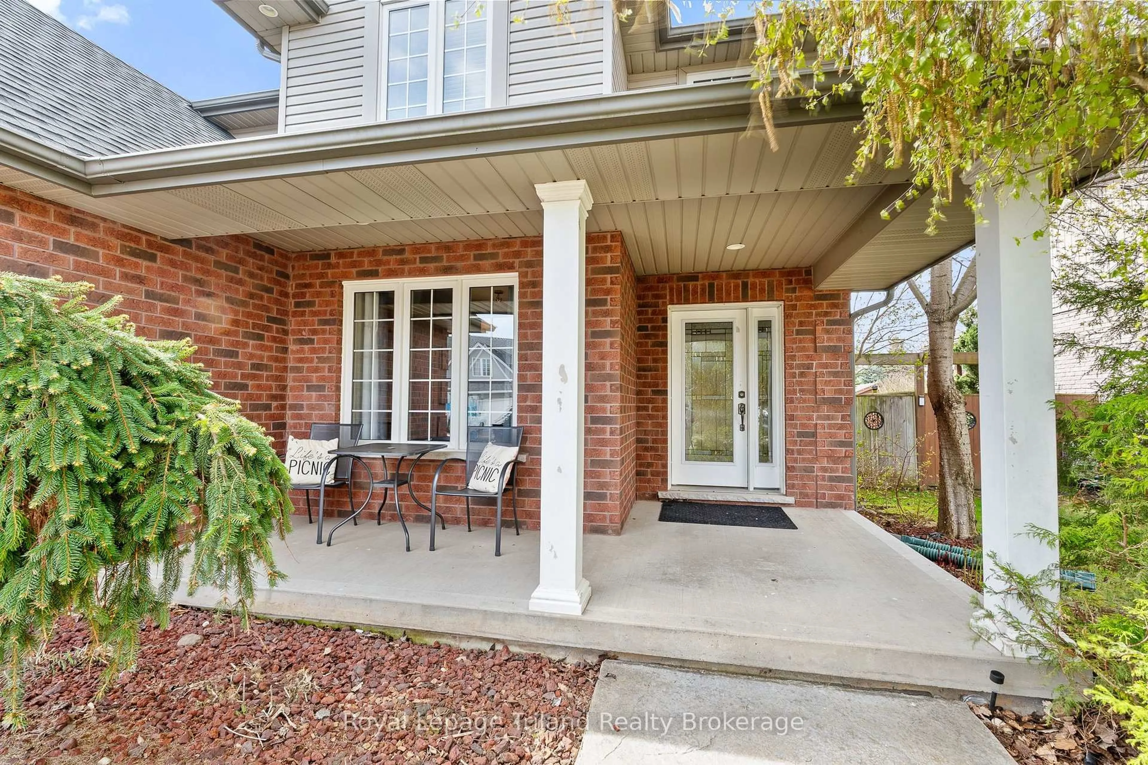 Home with brick exterior material, street for 204 Falcon Dr, Woodstock Ontario N4T 1W5