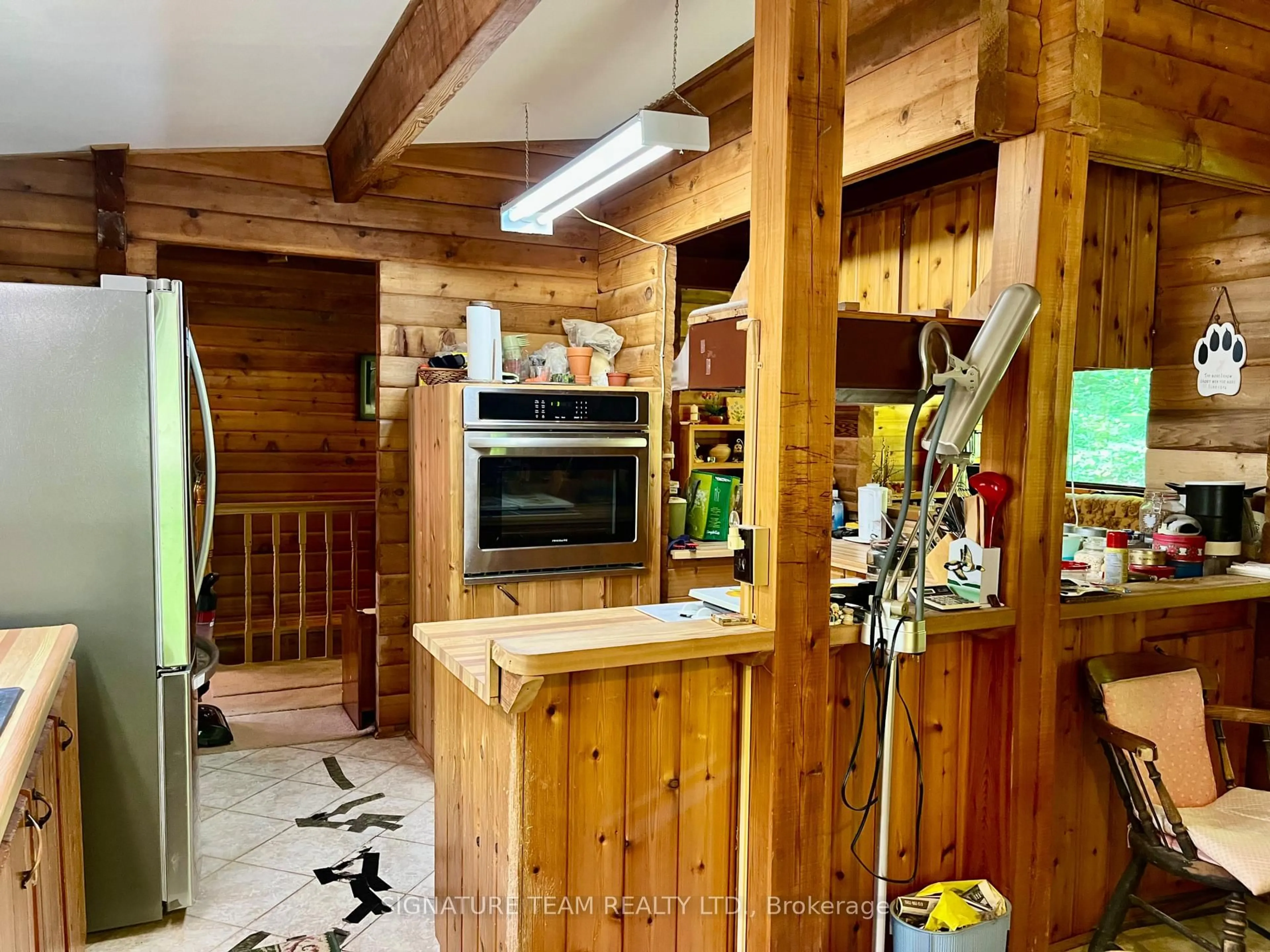 Rustic kitchen, unknown for 19626 41 Highway, Cloyne Ontario K0H 1K0