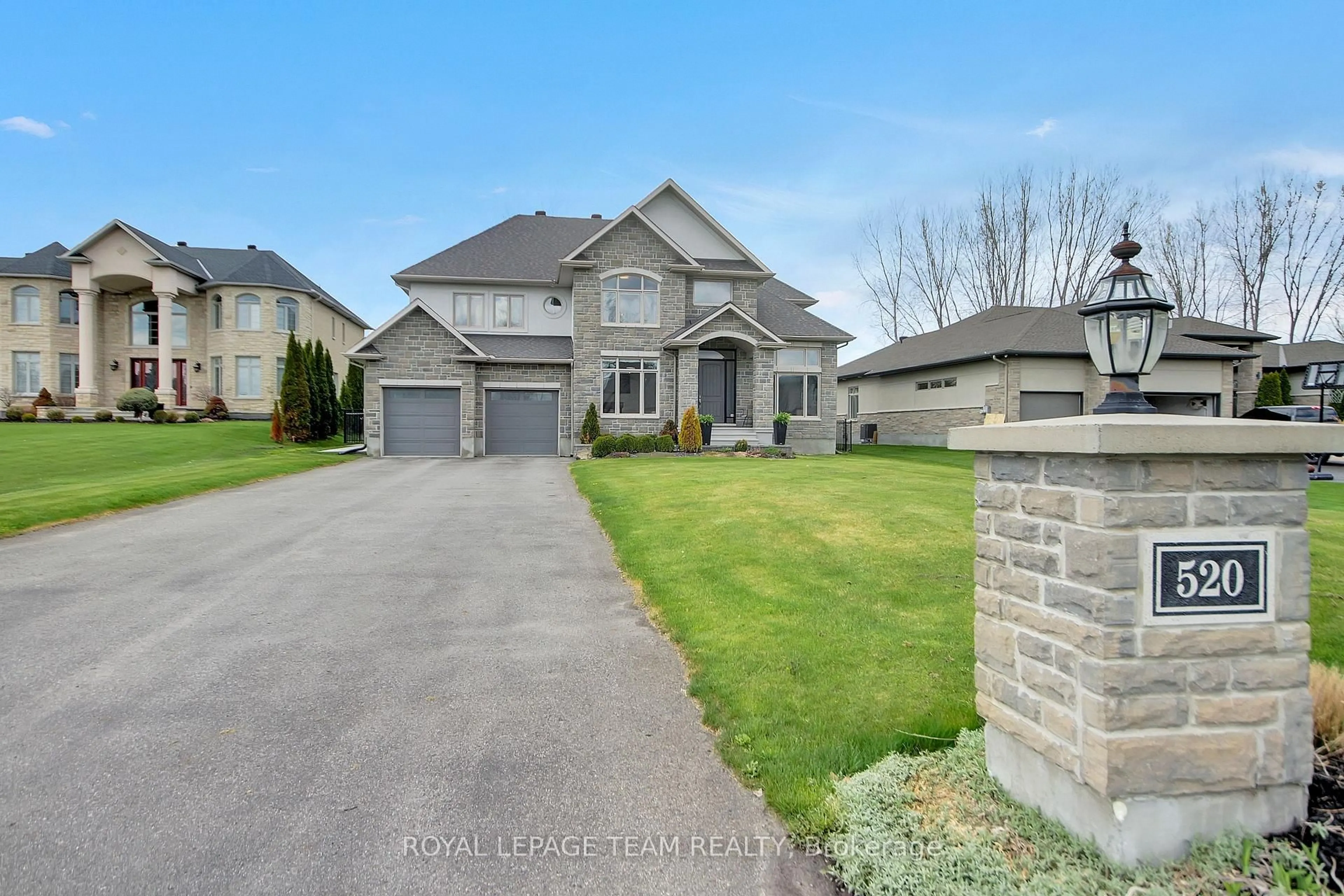 Unknown for 520 LEIMERK Crt, Manotick Ontario K4M 0B2