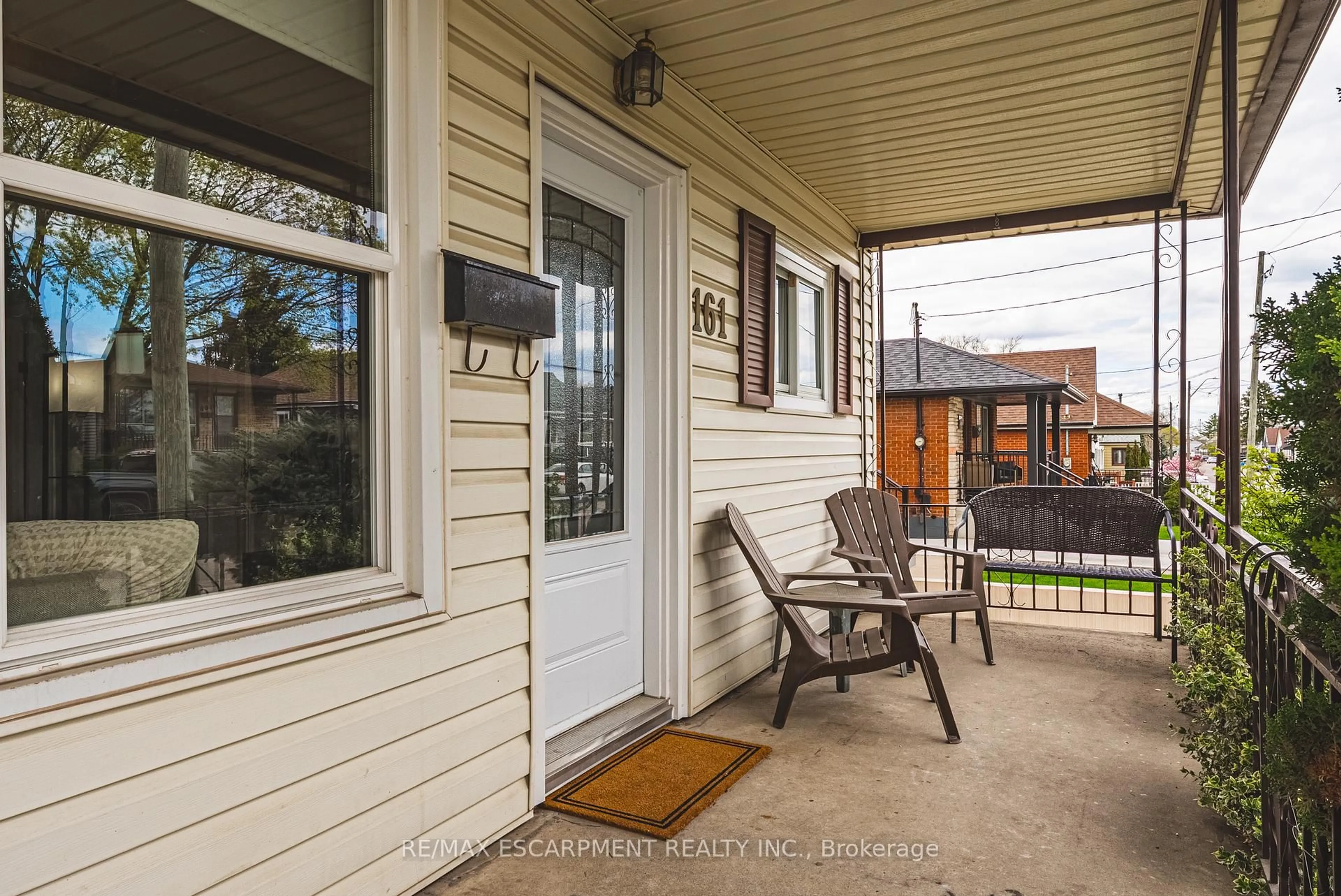 Patio, street for 161 Ivon Ave, Hamilton Ontario L8H 5S7