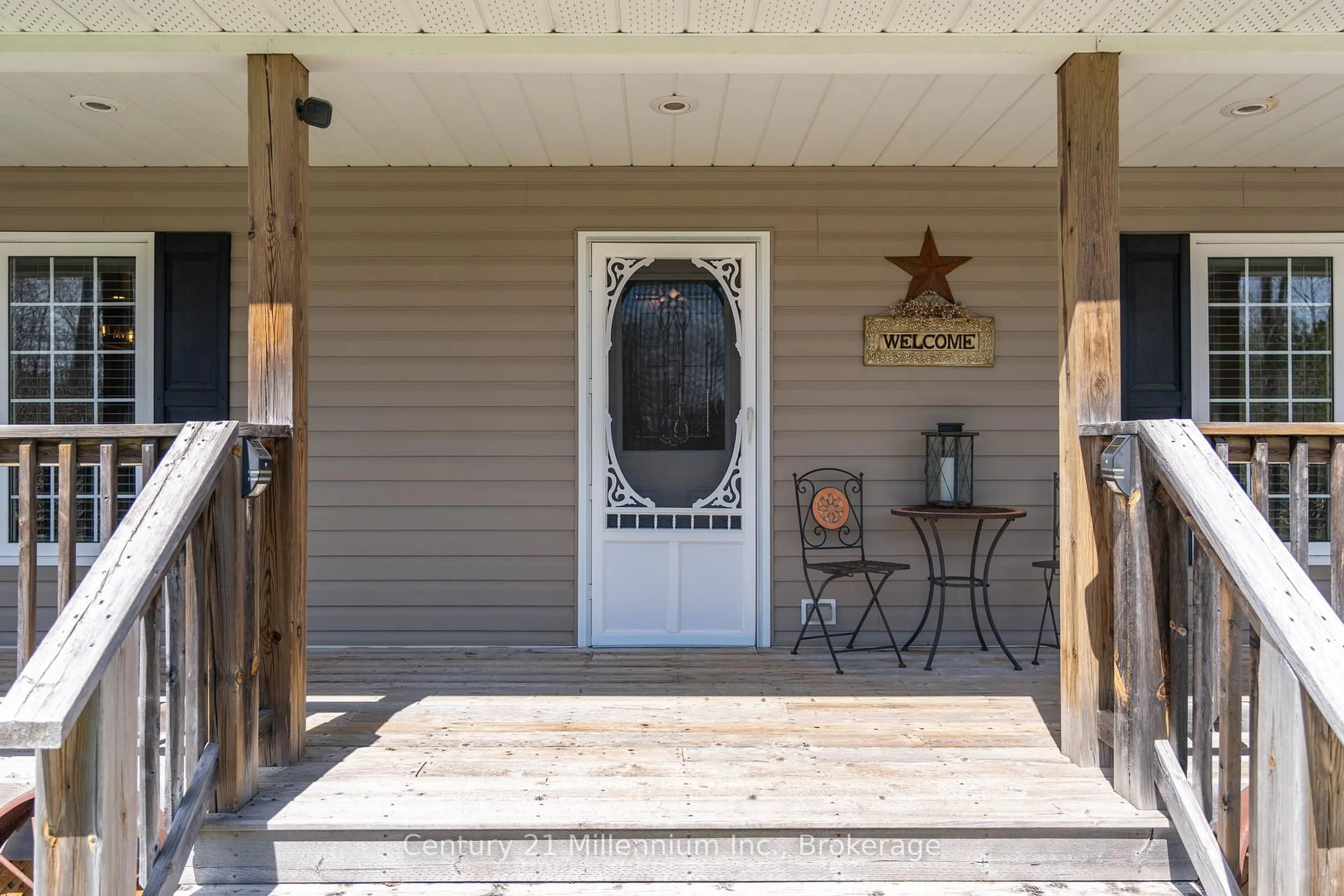 Indoor entryway for 51 Larkwhistle Ave, South Bruce Peninsula Ontario N0H 2T0
