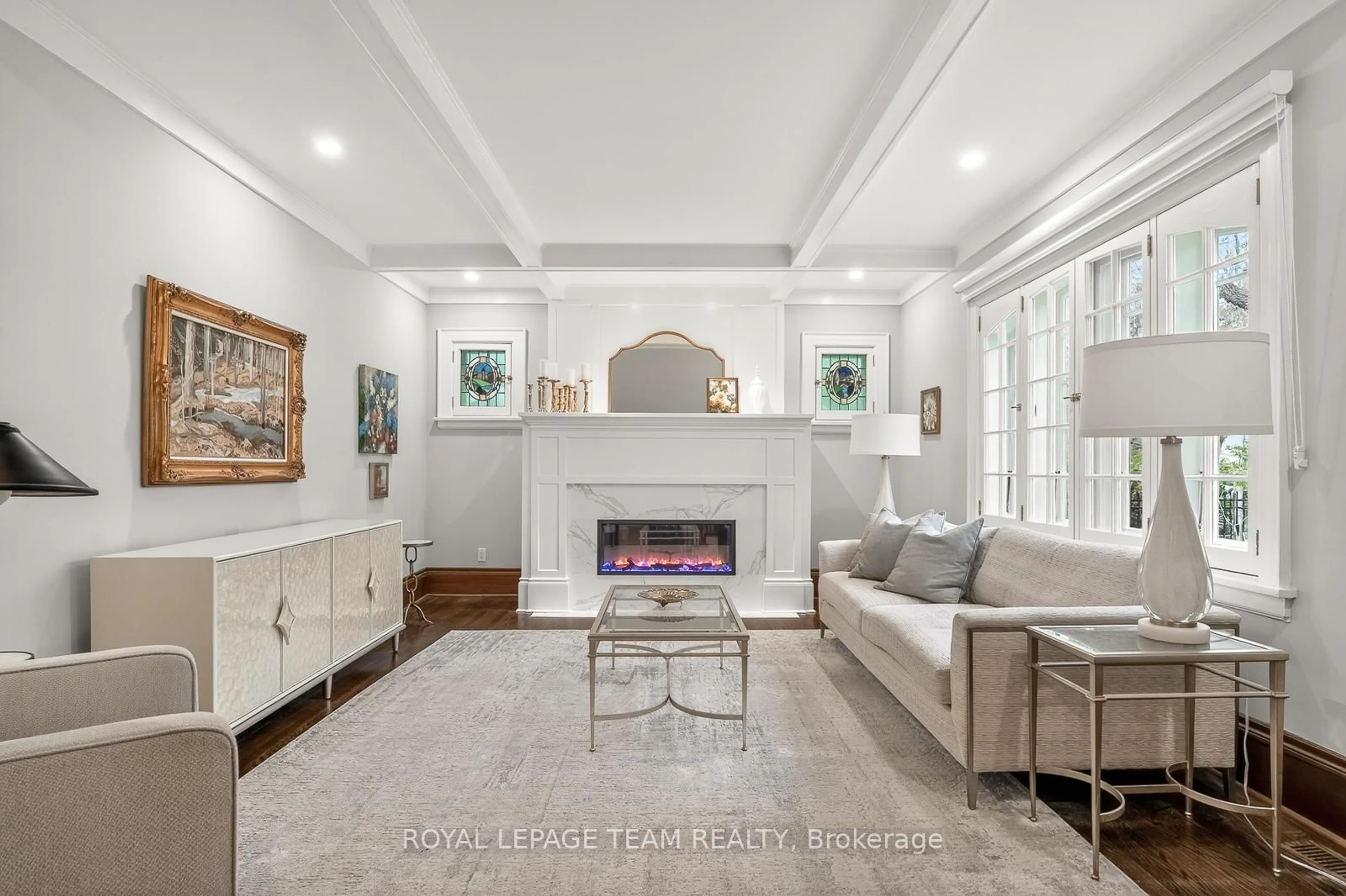 Living room with furniture, ceramic/tile floor for 54 PARK Rd, Ottawa Ontario K1M 0B9