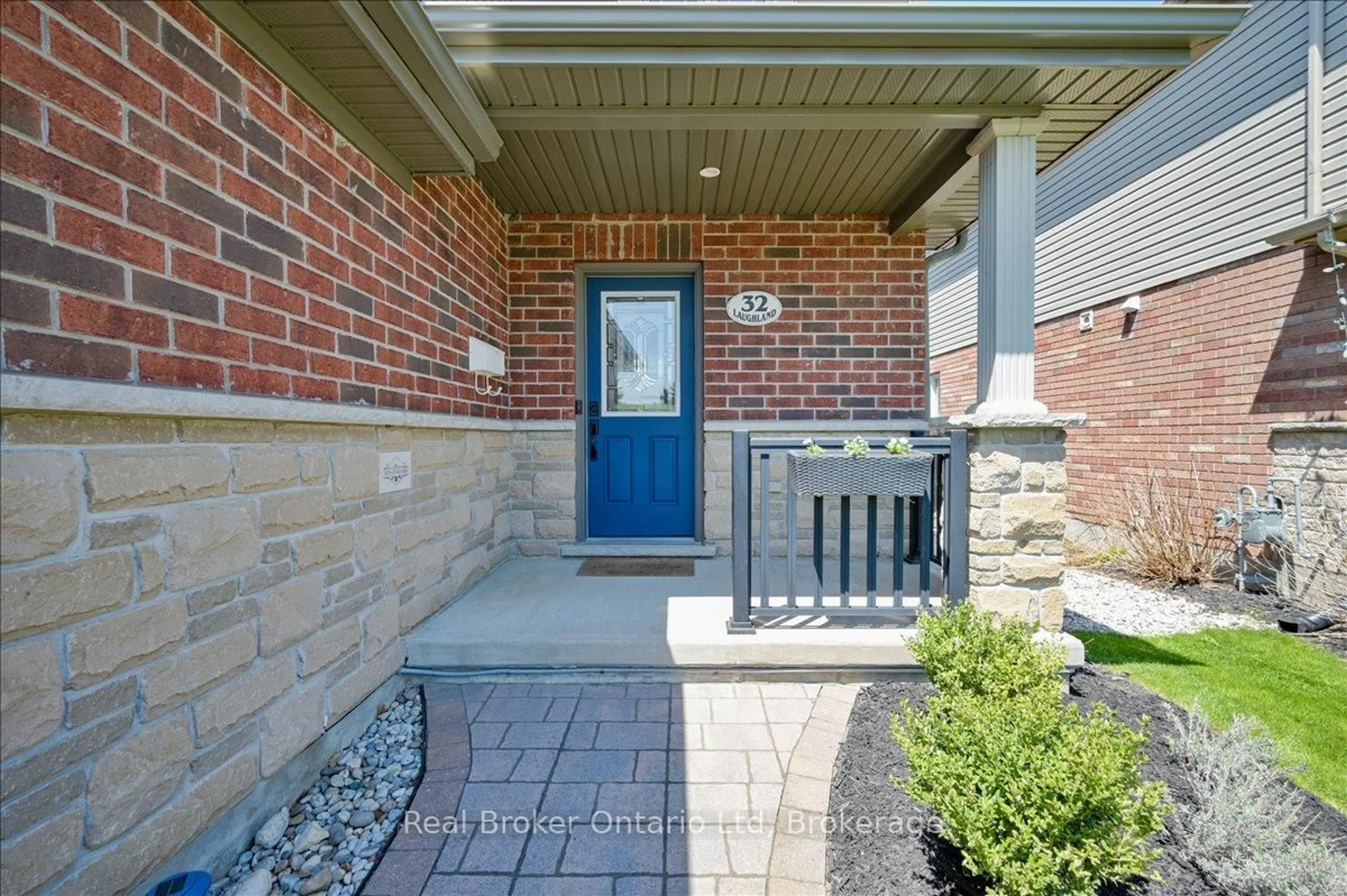Unknown for 32 Laughland Lane, Guelph Ontario N1L 0C9