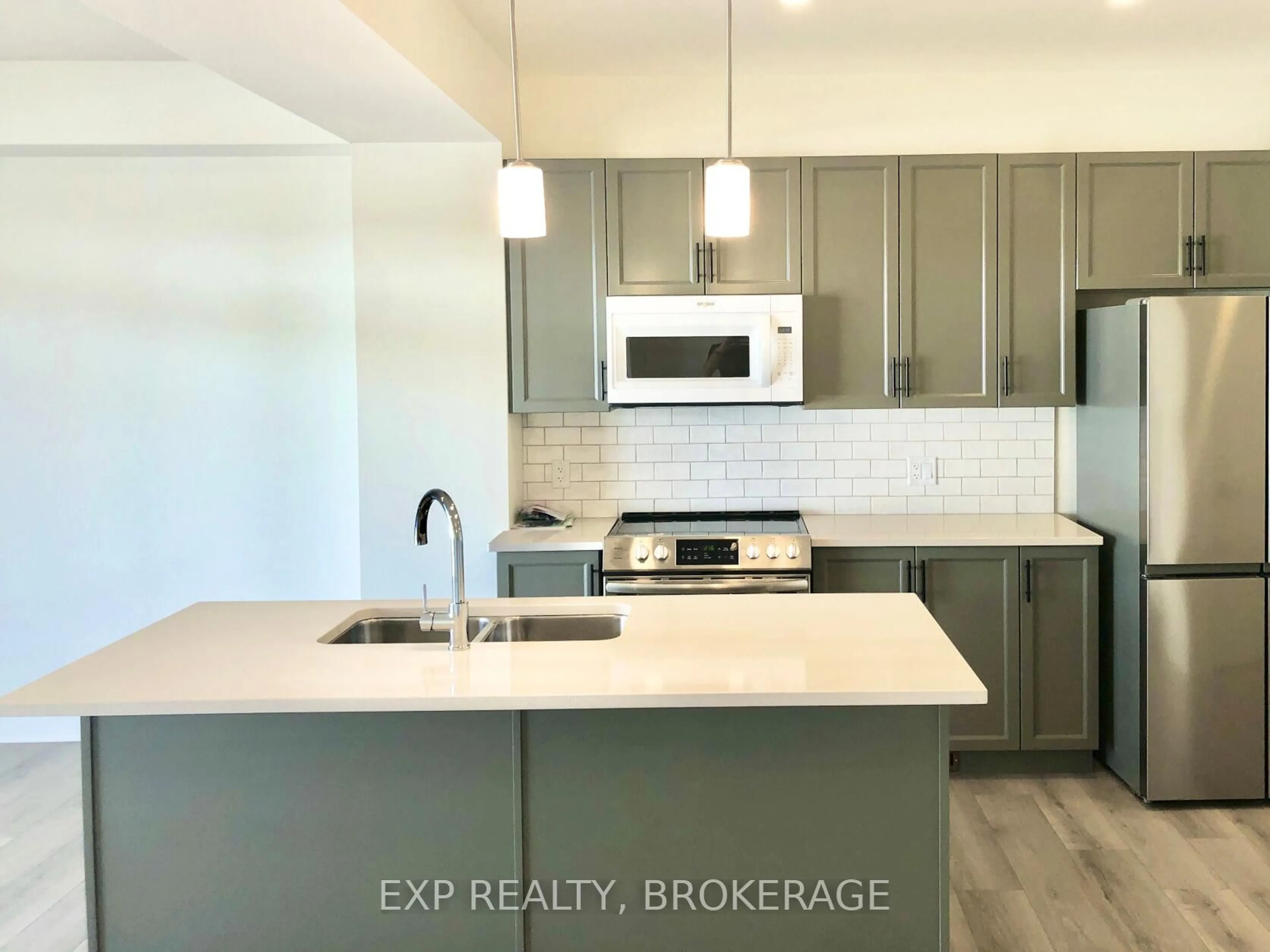 Open concept kitchen, unknown for 1425 SUMMER St, Kingston Ontario K7K 0H9