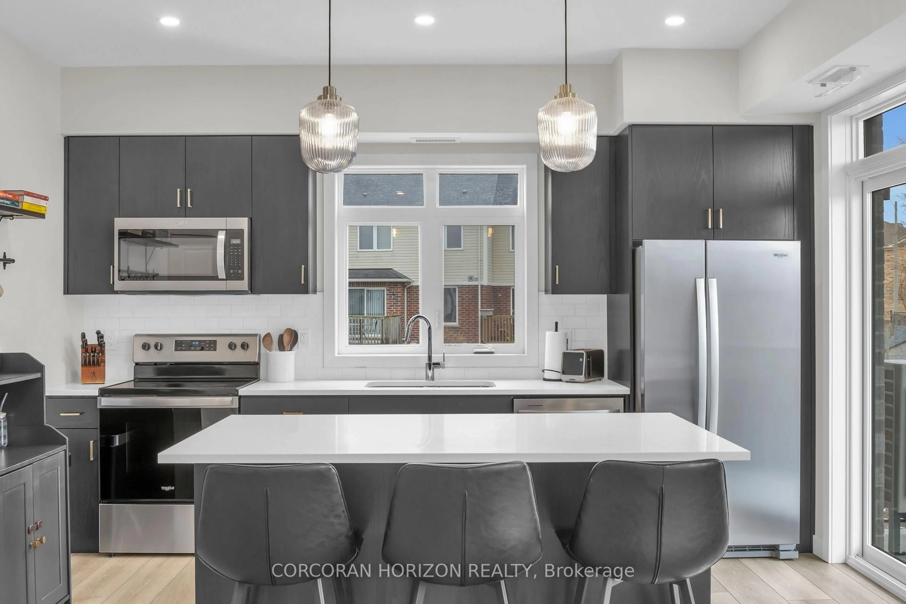 Open concept kitchen, unknown for 405 Myers Rd #56, Cambridge Ontario N1P 0B6