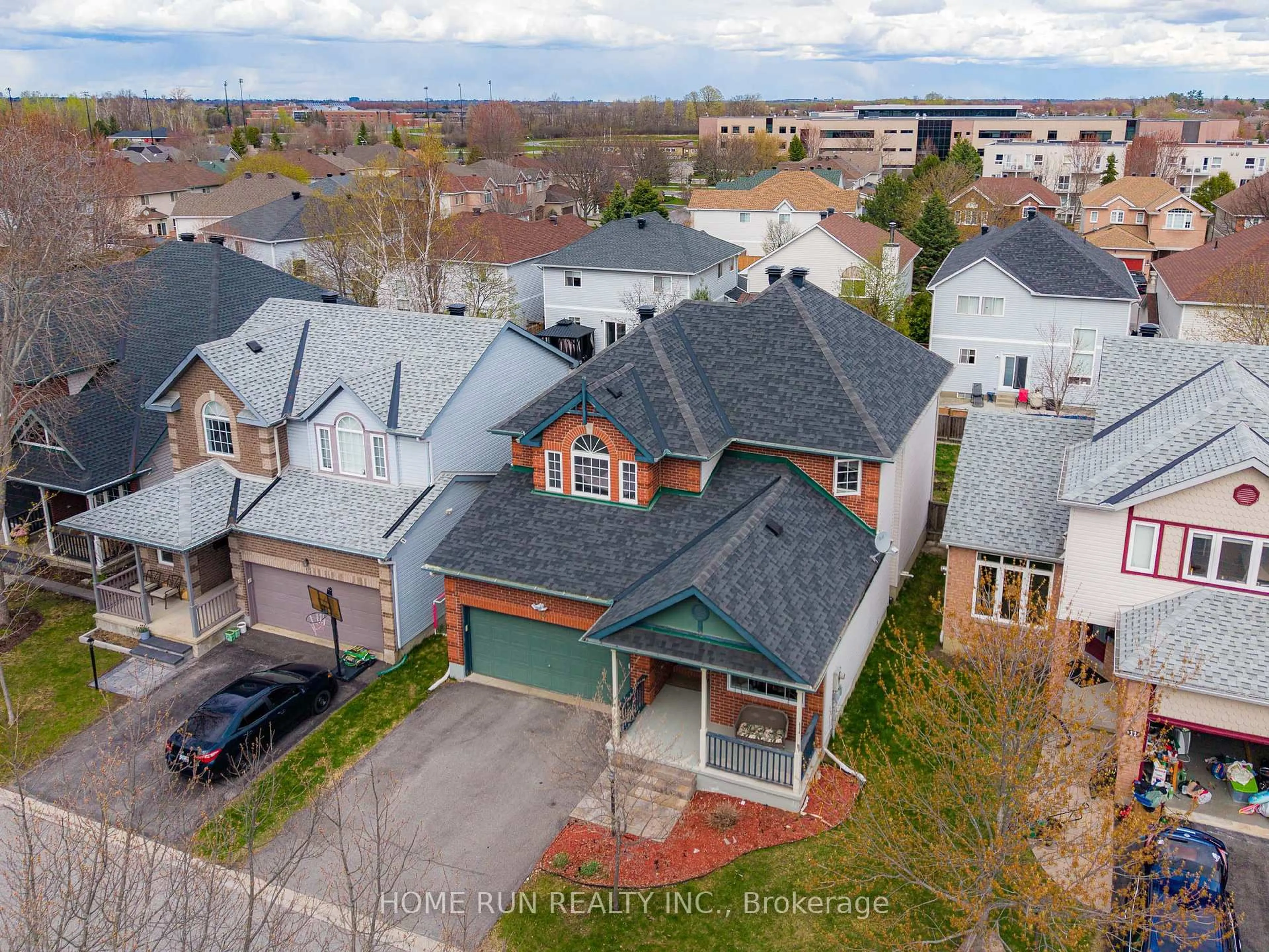 A pic from outside/outdoor area/front of a property/back of a property/a pic from drone, street for 13 COLINDALE Ave, Ottawa Ontario K2J 4V6