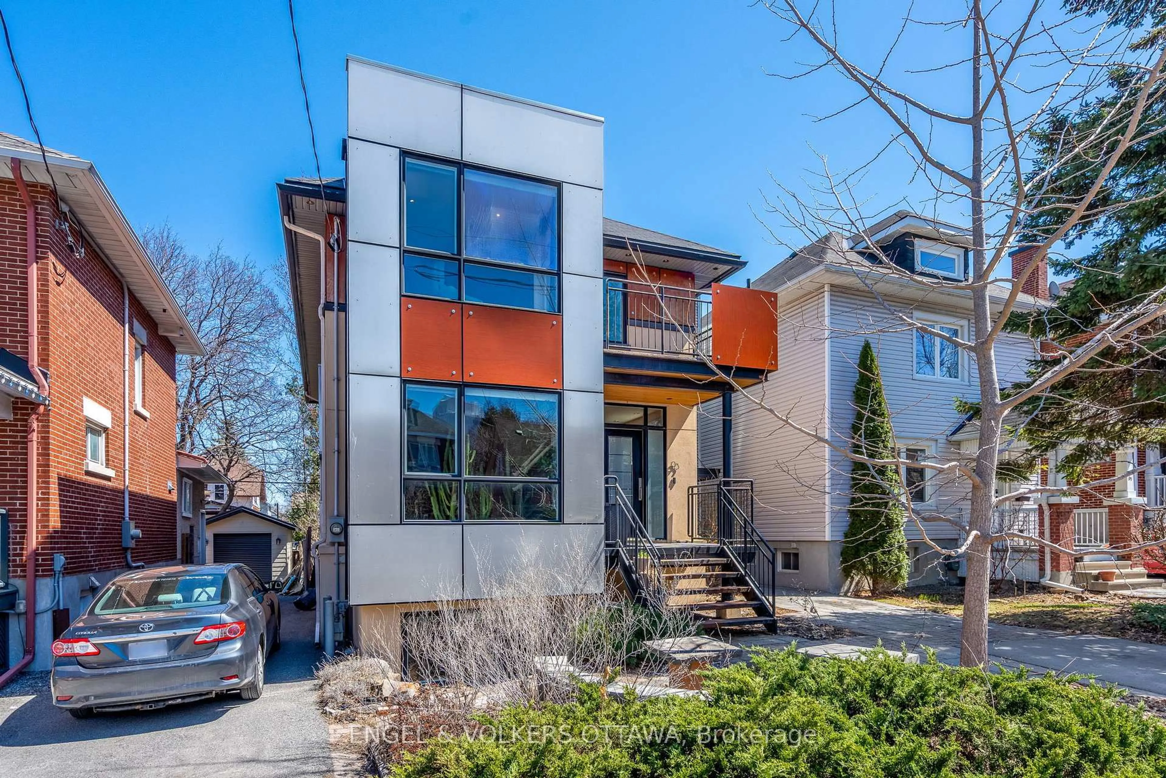 Home with brick exterior material, street for 93 Gilchrist Ave, Ottawa Ontario K1Y 0M9