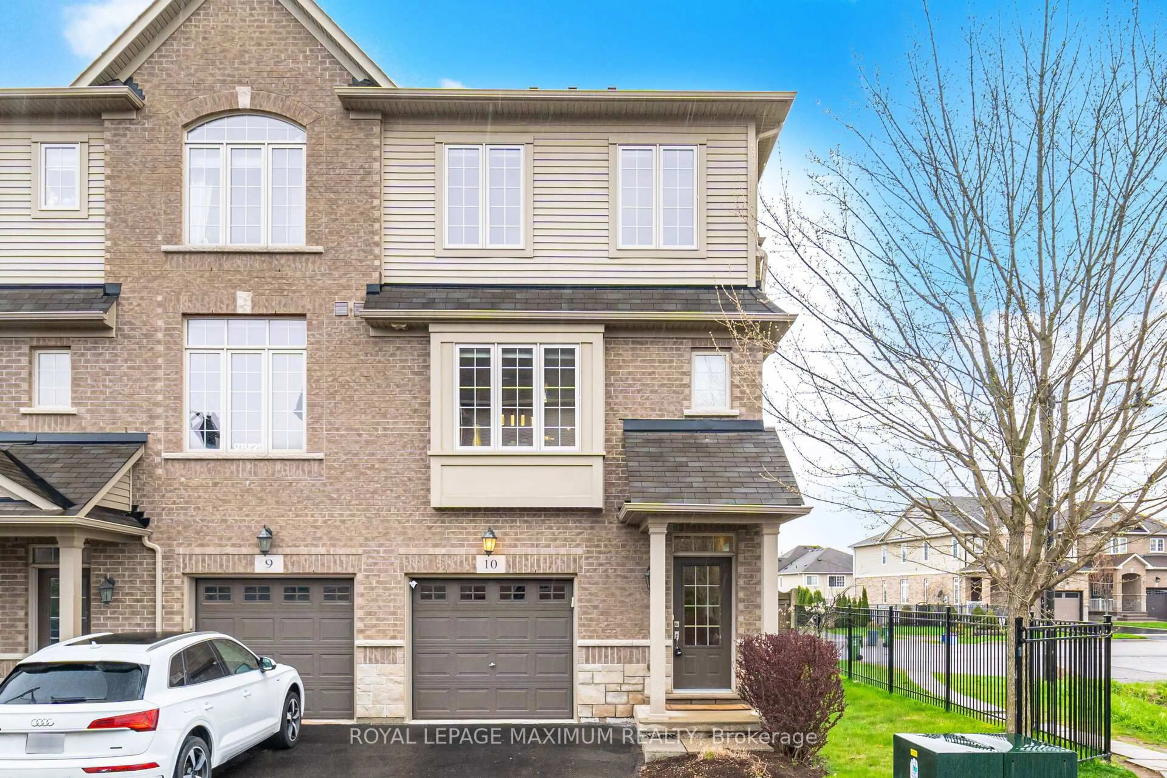 Unknown for 257 Parkside Dr #10, Hamilton Ontario L8B 0W5