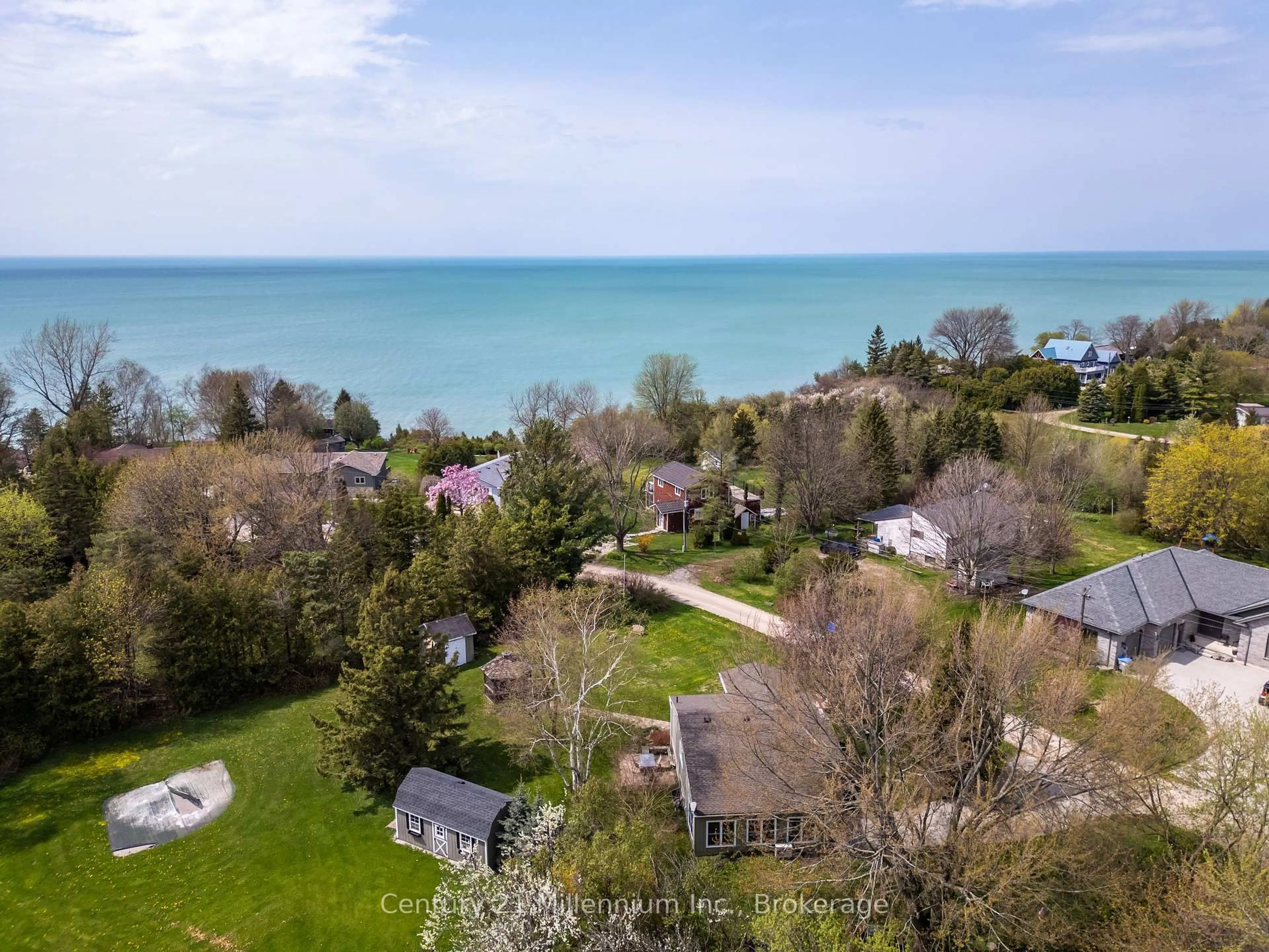 A pic from outside/outdoor area/front of a property/back of a property/a pic from drone, water/lake/river/ocean view for 72234 Lakeshore Dr, Bluewater Ontario N0M 1N0