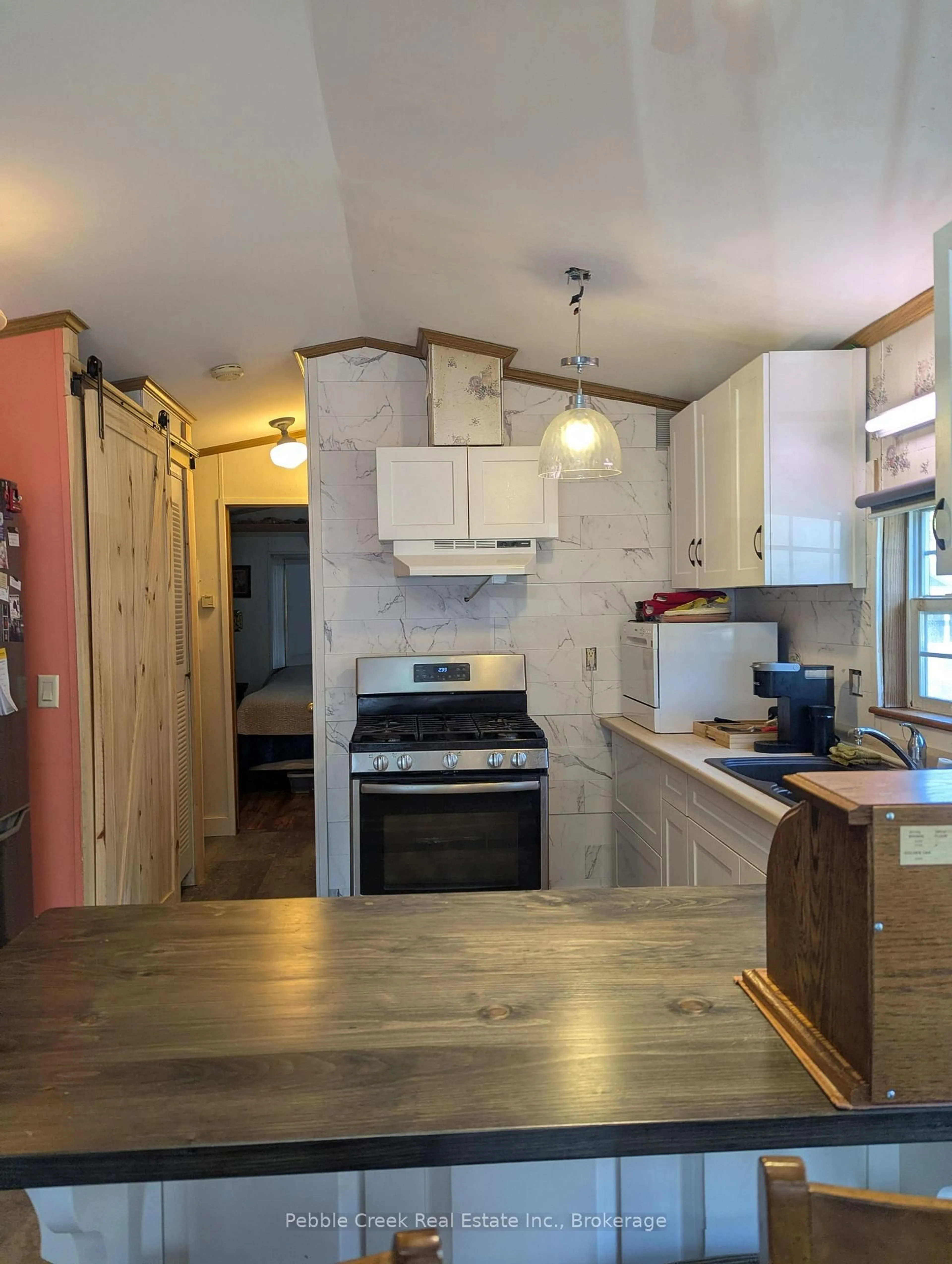 Standard kitchen, unknown for 77794 Orchard Line #E8 Hickory, Central Huron Ontario N0M 1G0