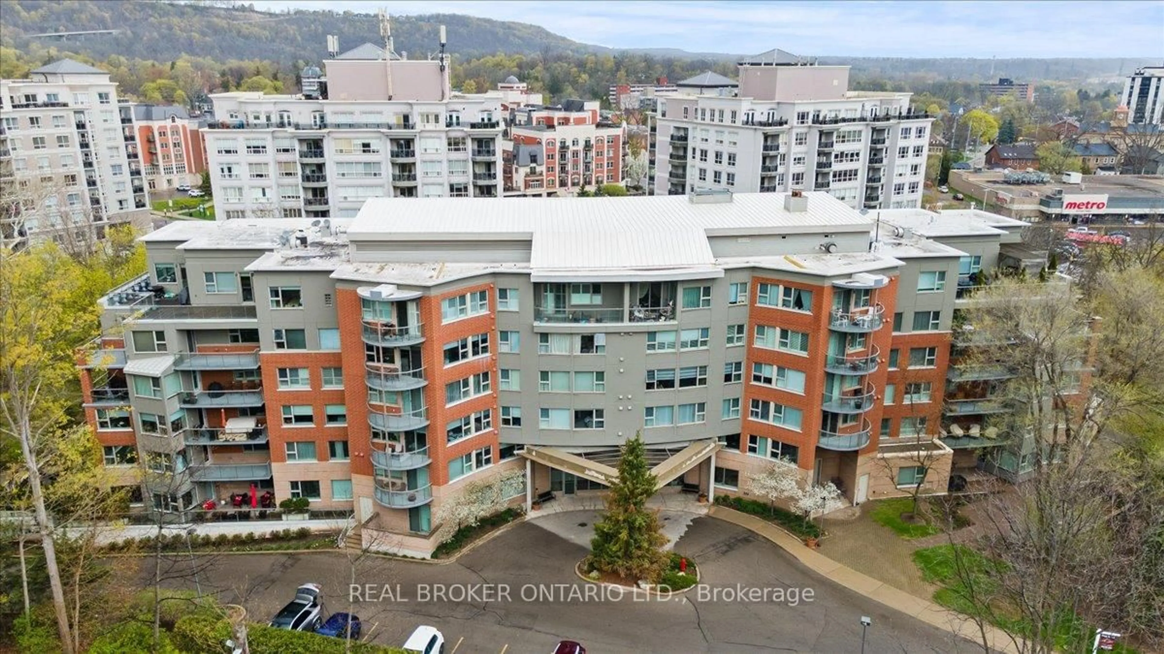A pic from outside/outdoor area/front of a property/back of a property/a pic from drone, city buildings view from balcony for 77 Governors Rd #602, Hamilton Ontario L9H 7N8