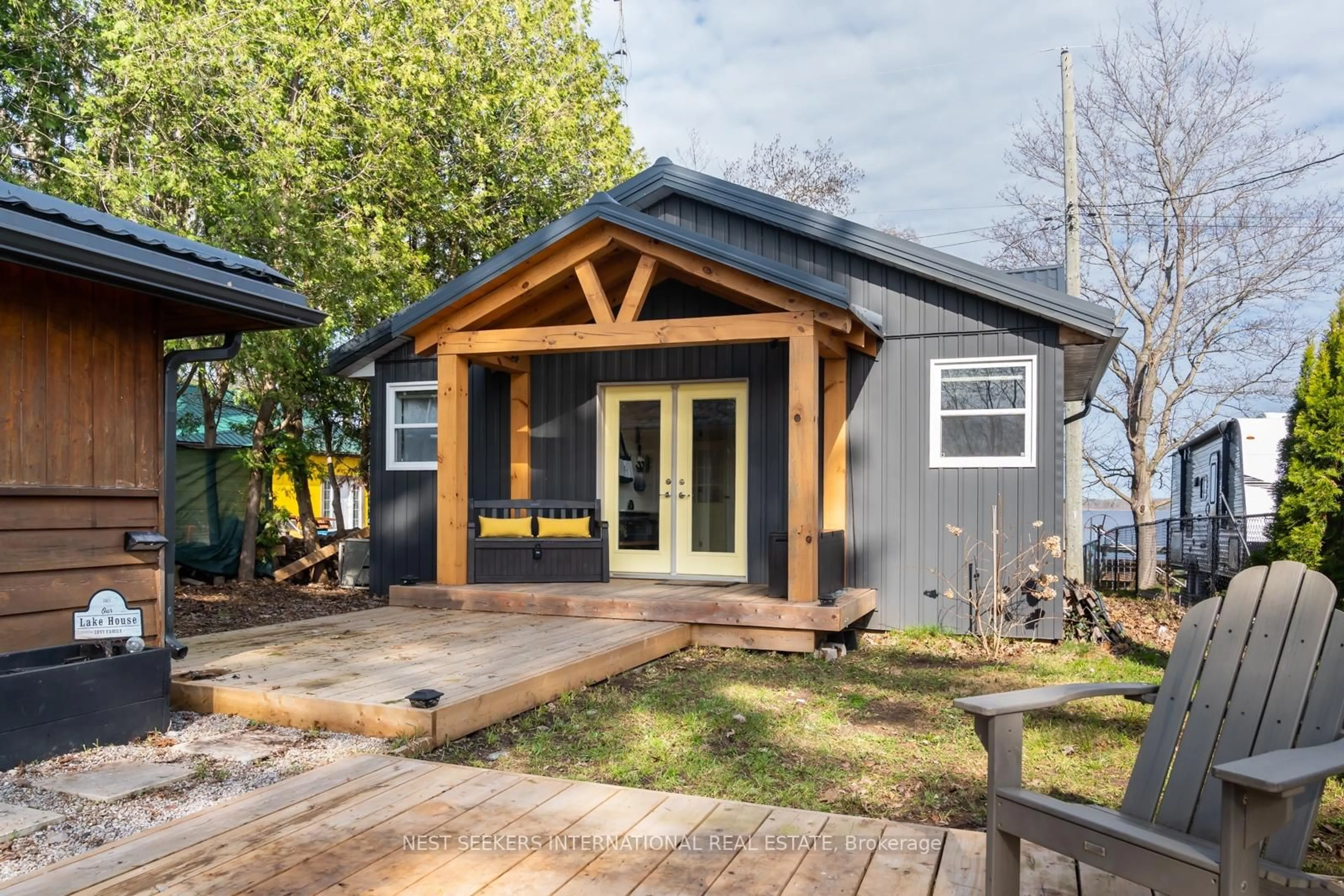 Shed for 309 Avery Point Rd, Kawartha Lakes Ontario L0K 1W0