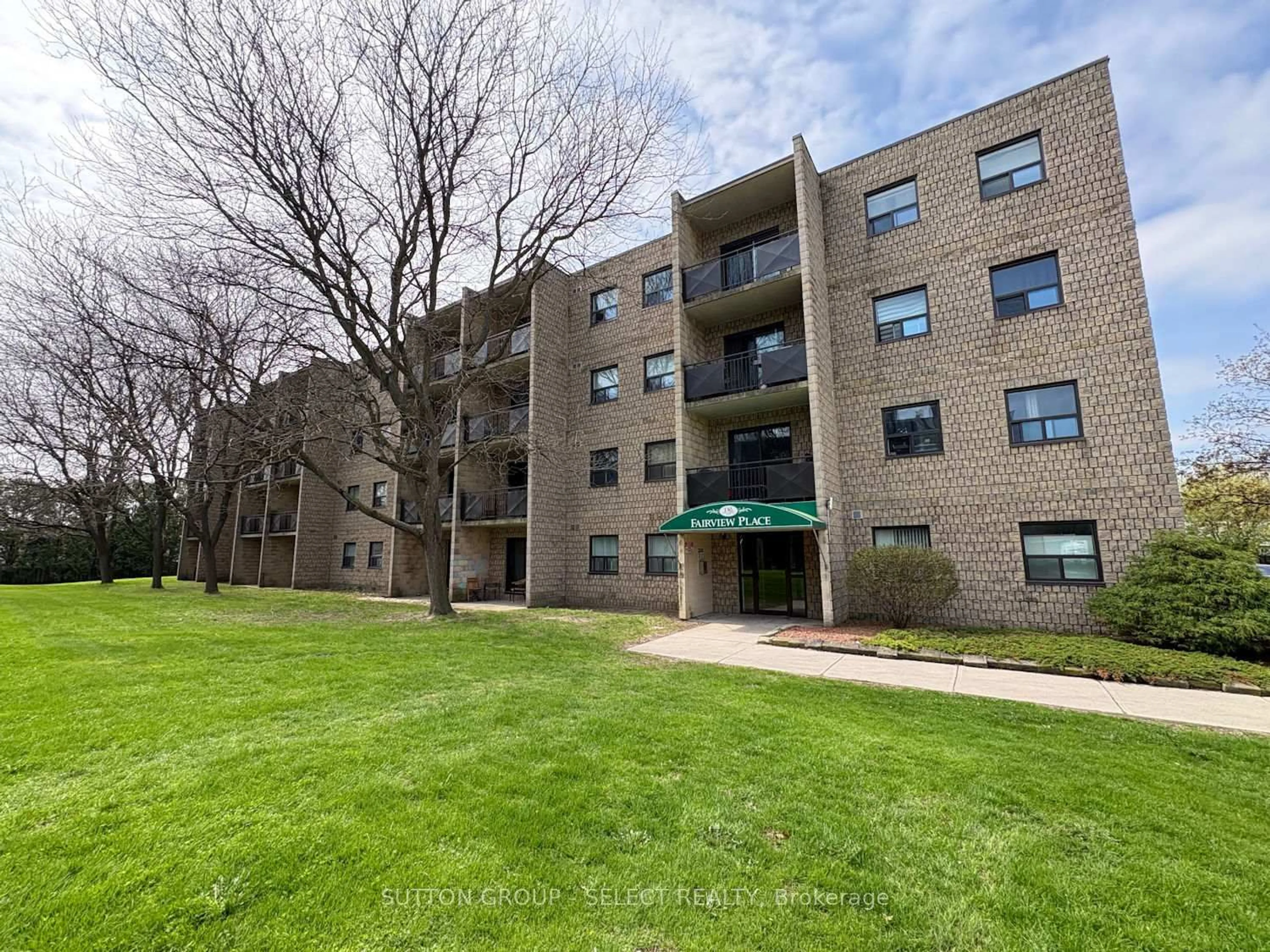 Unknown for 130 Park Ave #208, Chatham-Kent Ontario N7M 3V6
