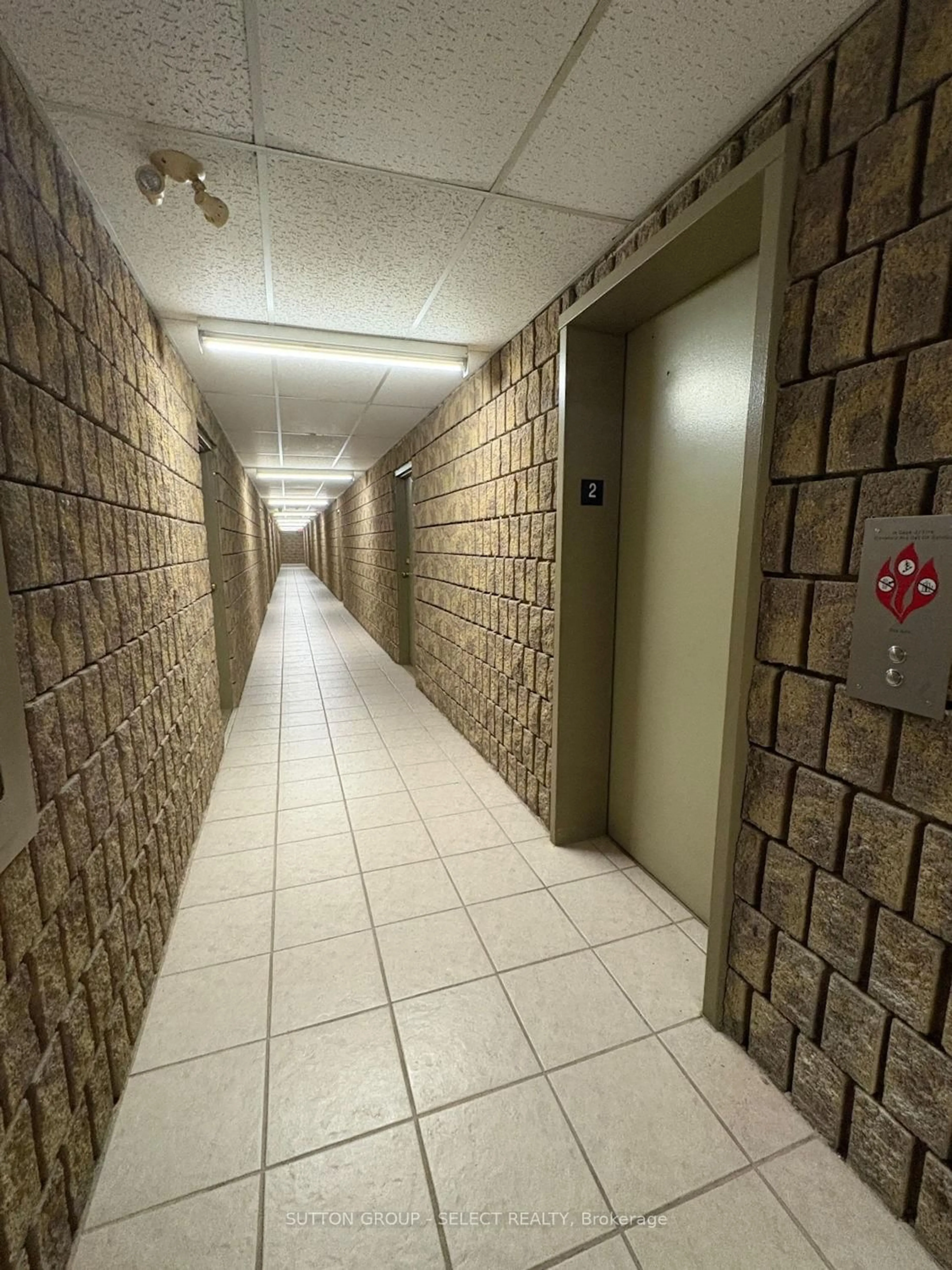 A pic of a room for 130 Park Ave #208, Chatham-Kent Ontario N7M 3V6