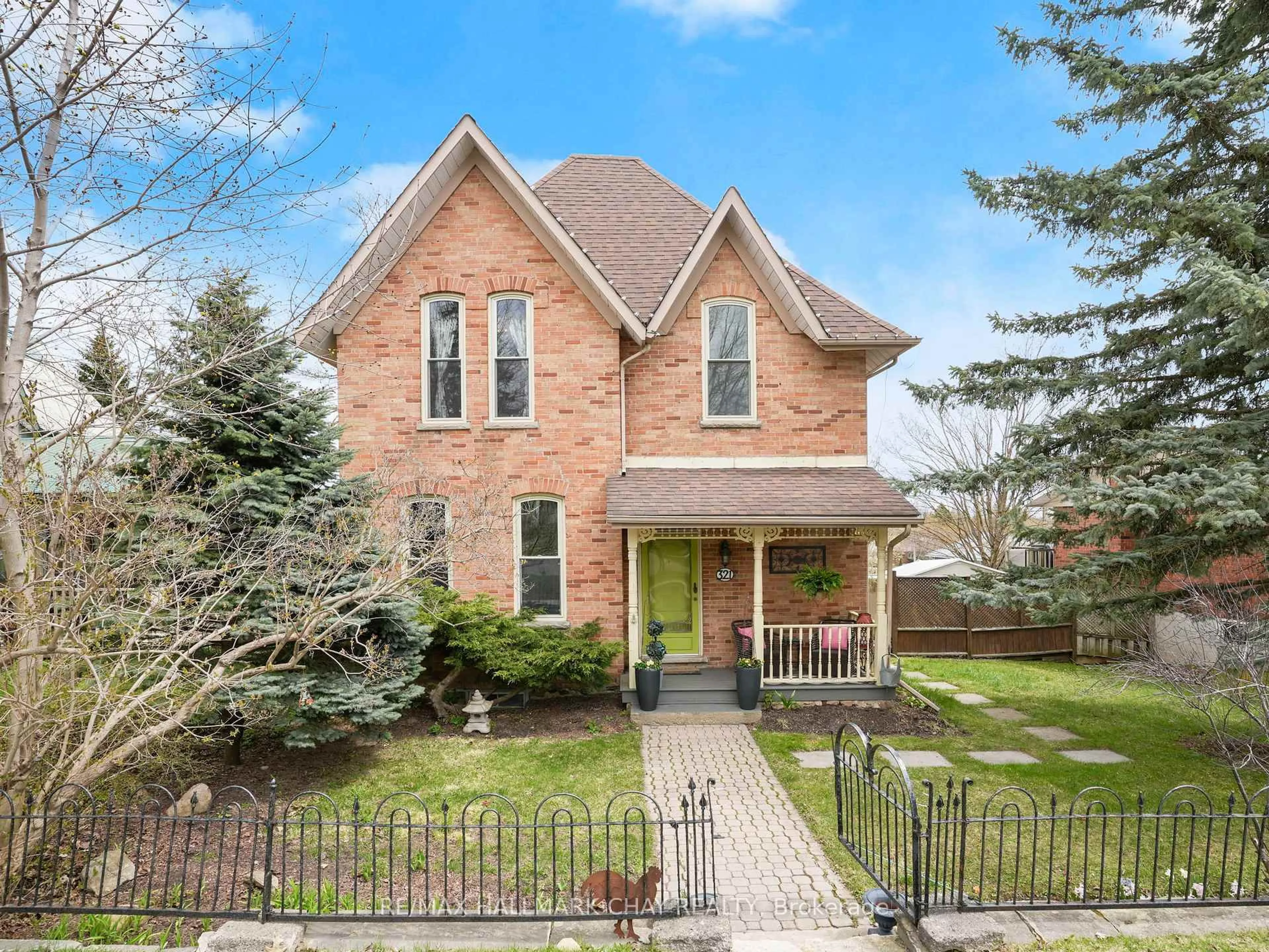 Home with brick exterior material, street for 321 Owen Sound St, Shelburne Ontario L9V 2W9