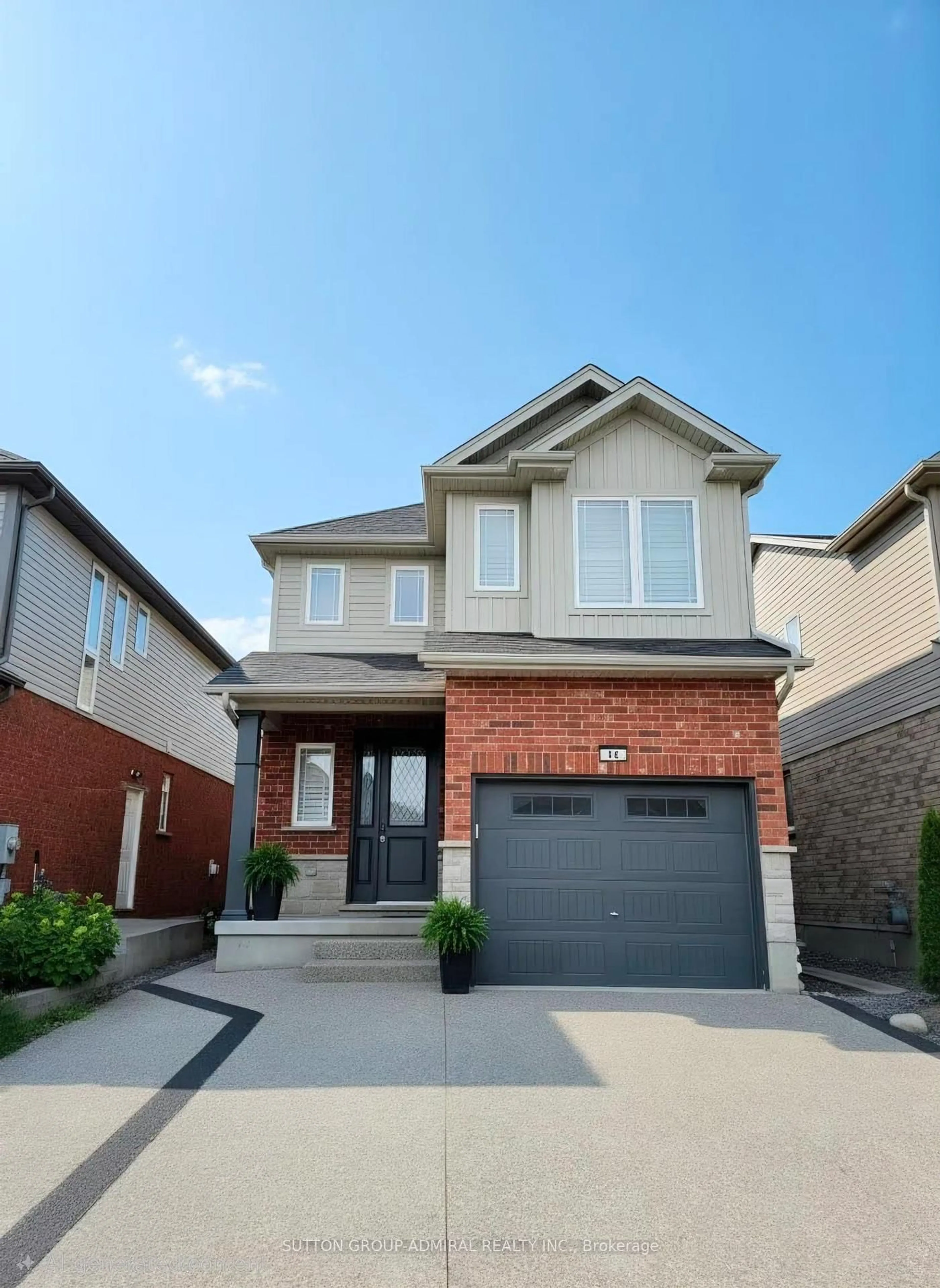 Home with brick exterior material, street for 14 Crossbridge Ave, Kitchener Ontario N2A 0J9