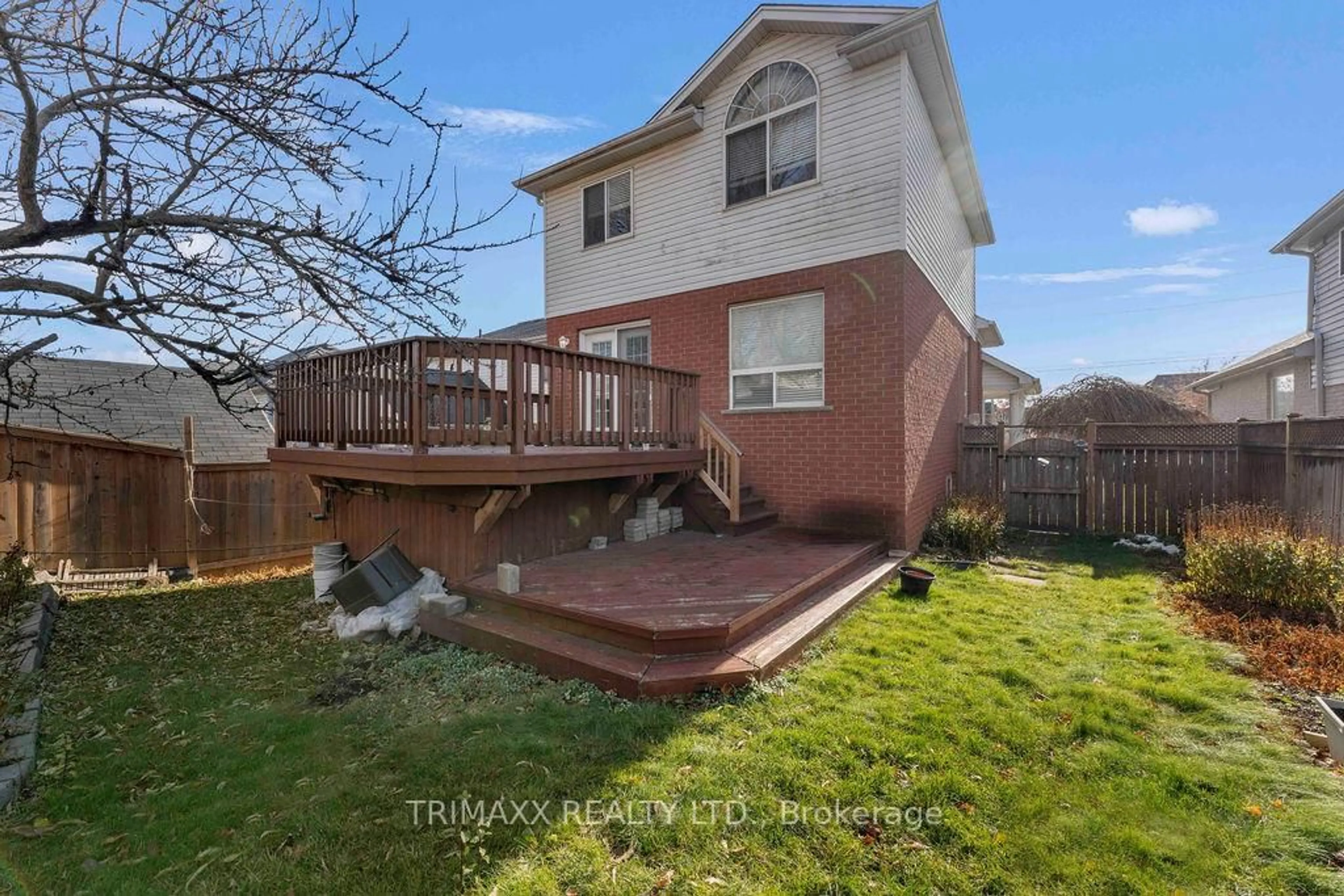 Patio, unknown for 141 STARWOOD DR, Guelph Ontario N1E 7G7