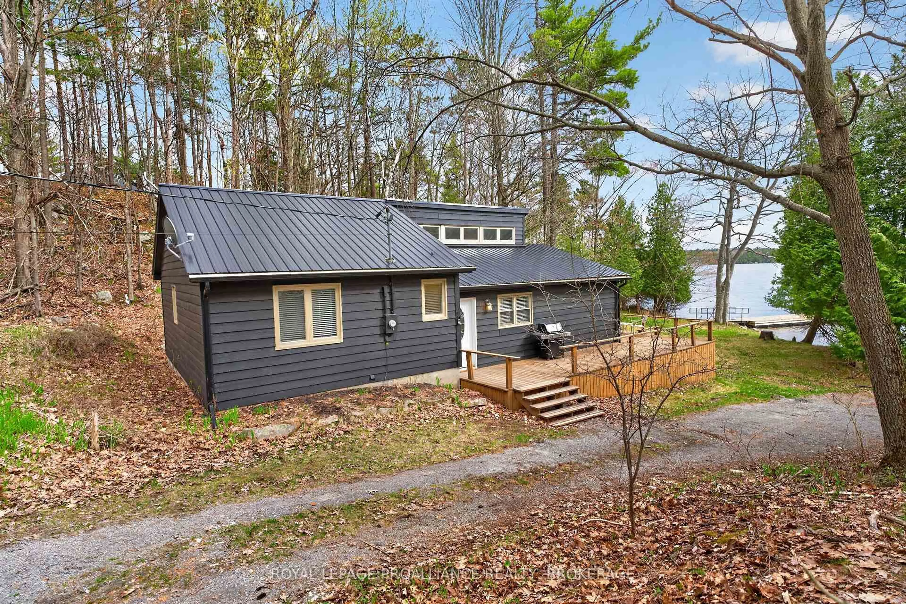 Unknown for 224 Folly Rd, Rideau Lakes Ontario K0G 1E0