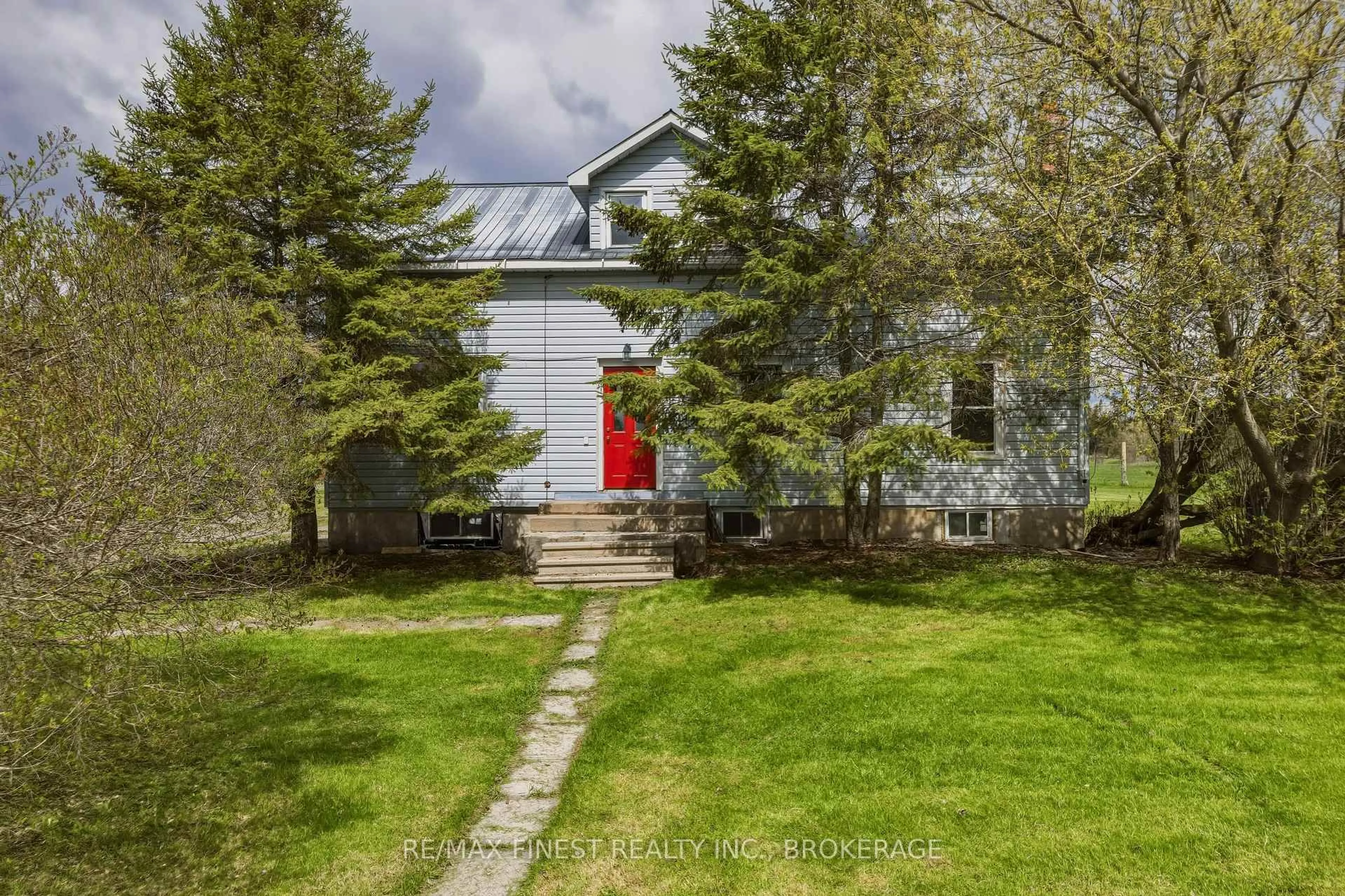 A pic from outside/outdoor area/front of a property/back of a property/a pic from drone, street for 2935 County Road 9, Napanee Ontario K7R 3K8