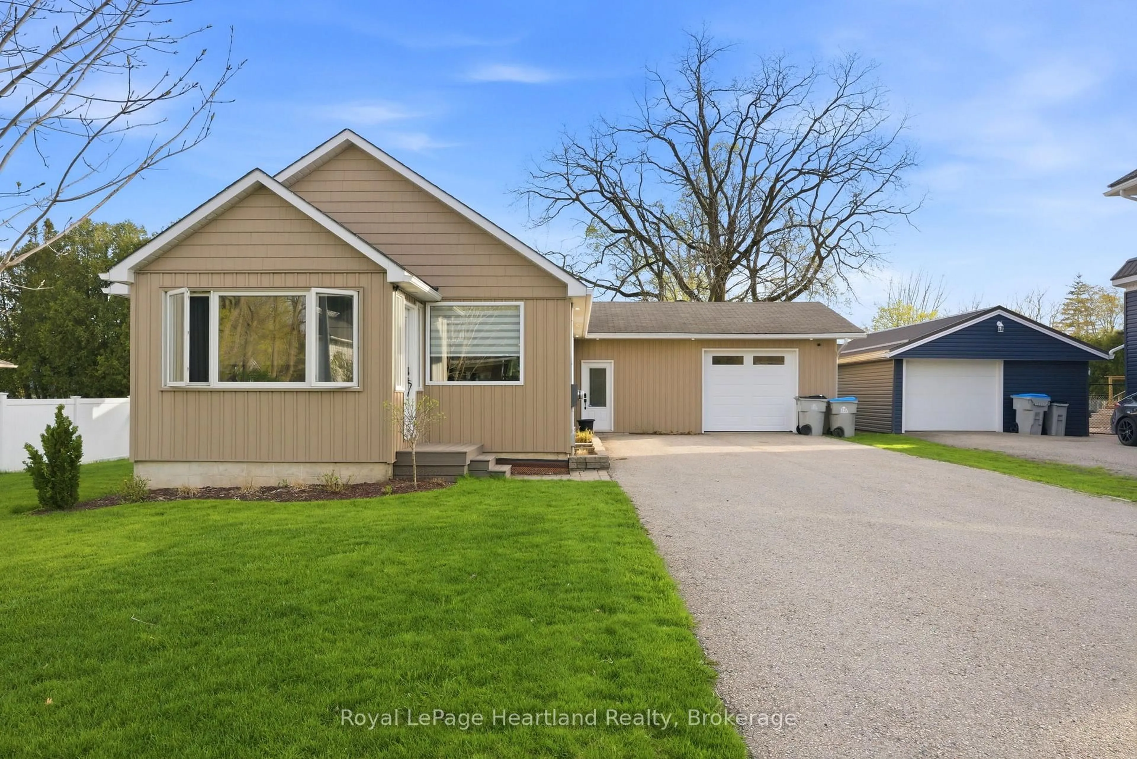 Home with vinyl exterior material, street for 208 Ontario St, Central Huron Ontario N0M 1L0